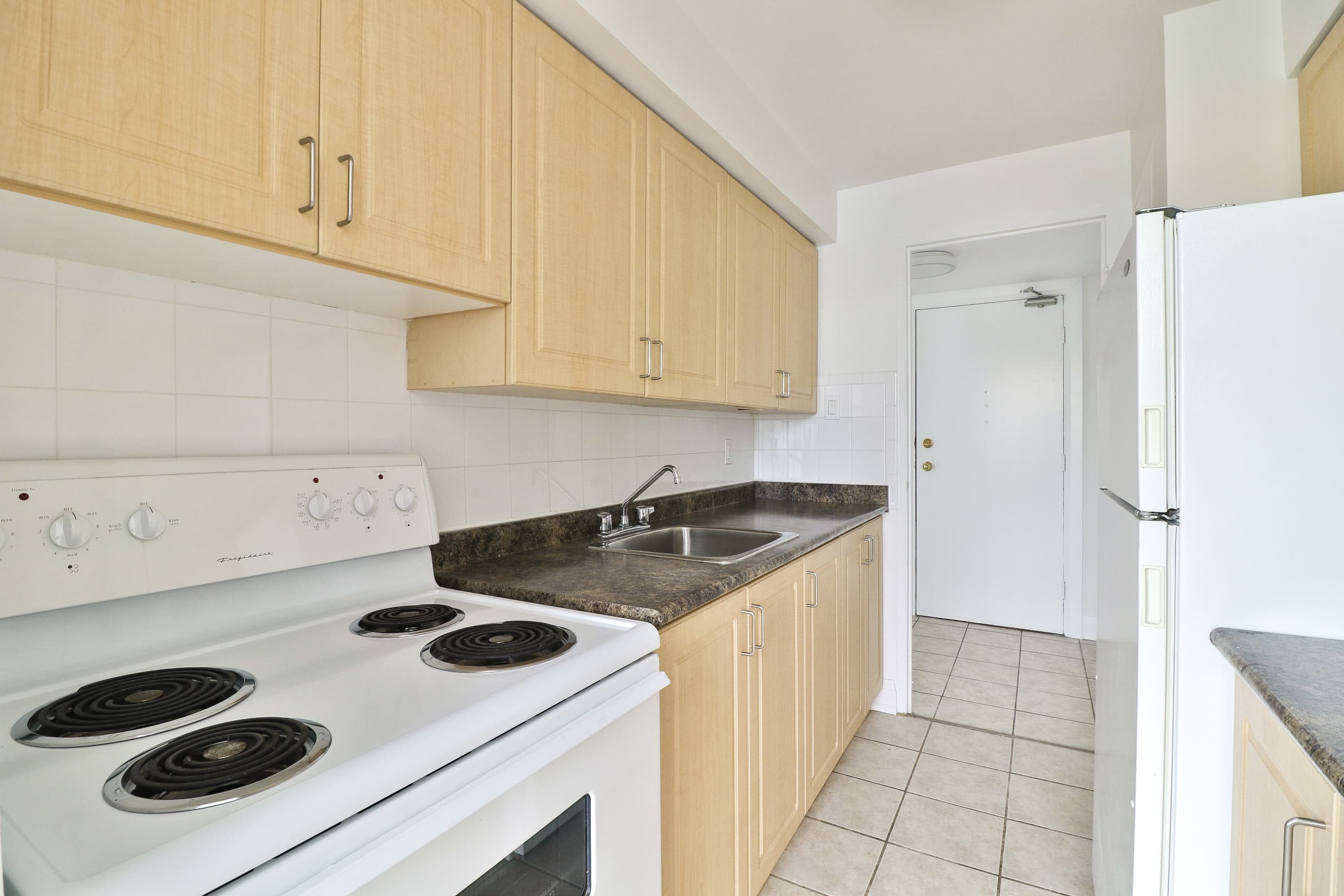 Westdale Properties — 2 Bed / 1.5 Bath - Photo 3