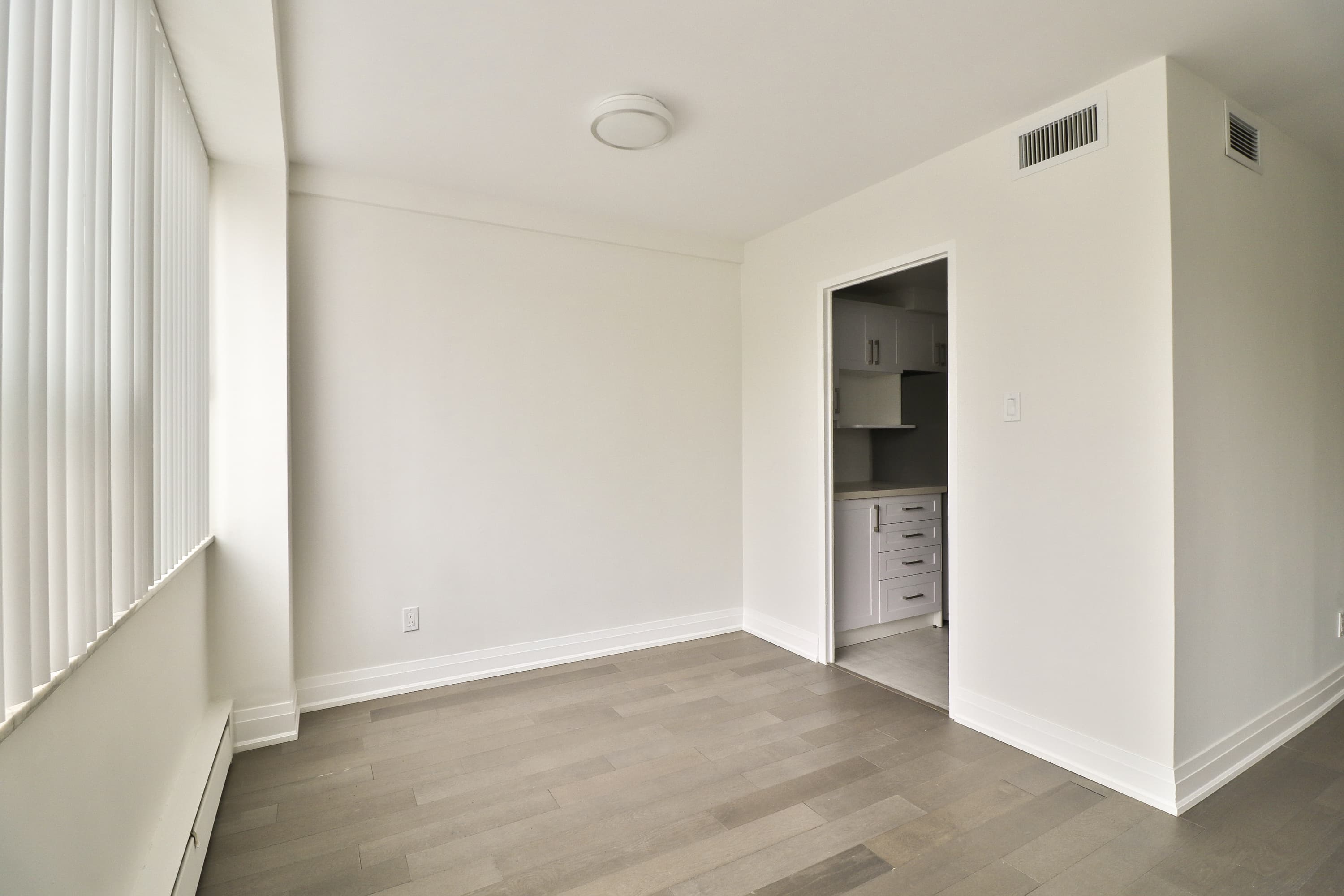 Westdale Properties — 2 Bed / 1.5 Bath - Photo 17