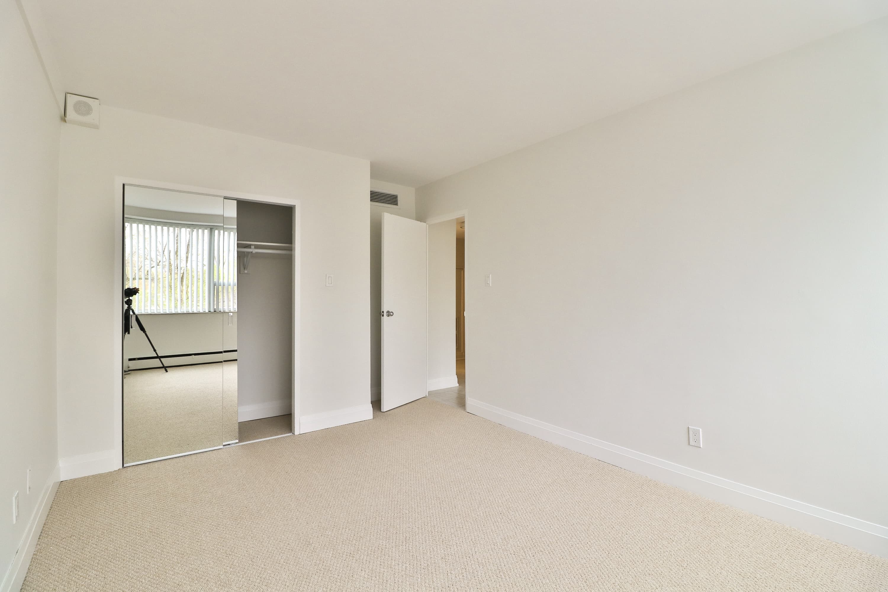 Westdale Properties — 2 Bed / 1.5 Bath - Photo 23