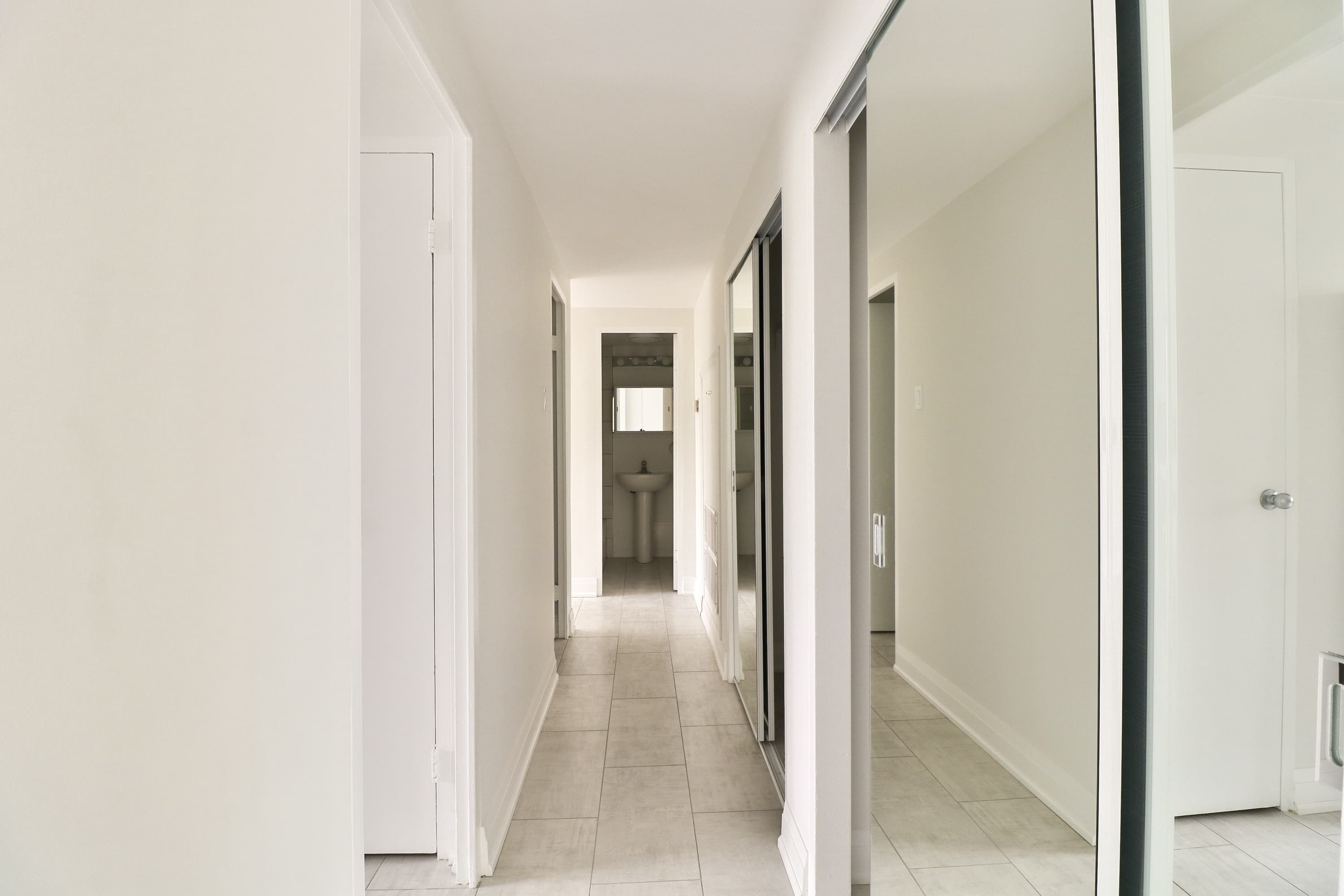 Westdale Properties — 2 Bed / 1.5 Bath - Photo 31