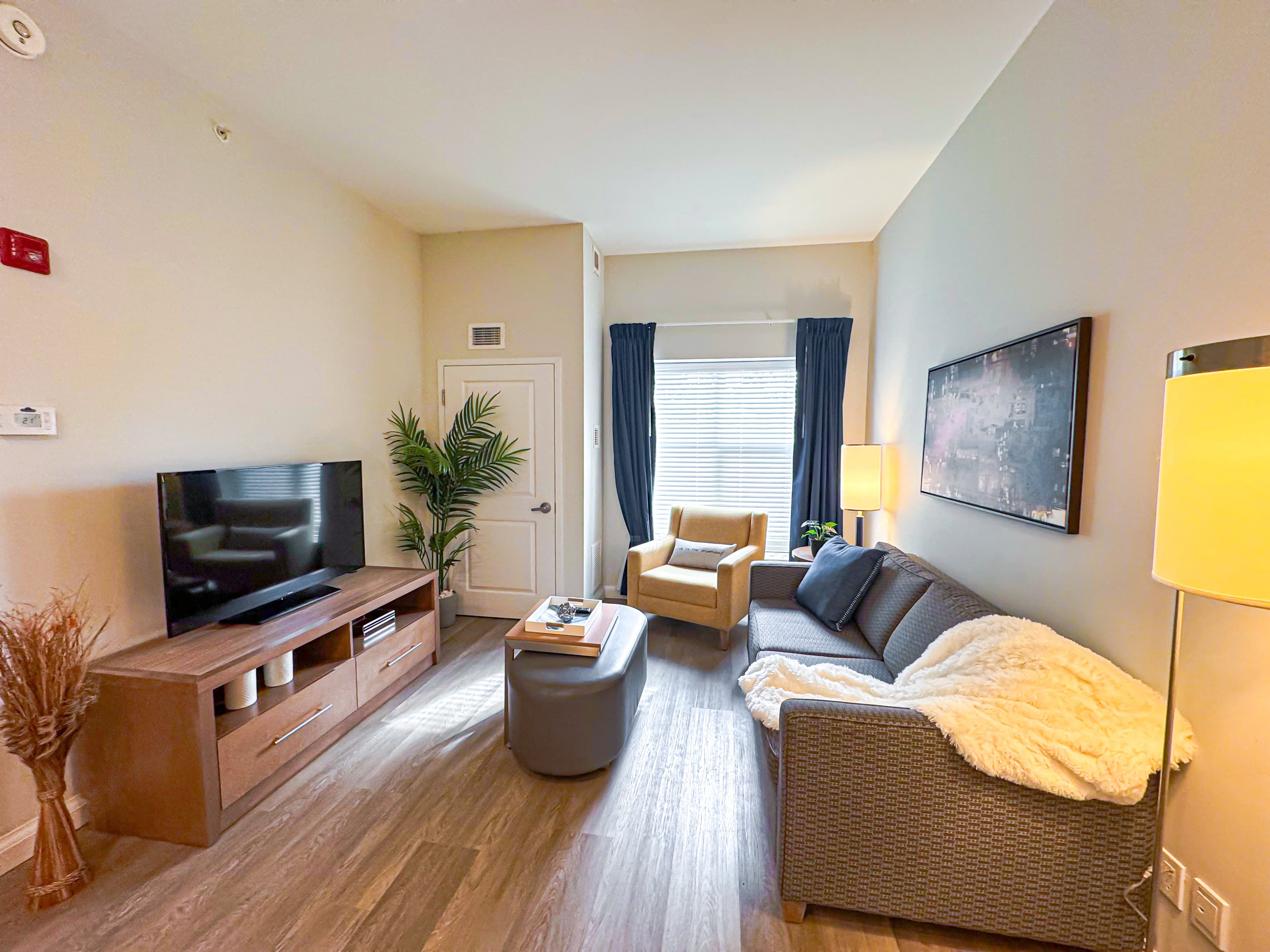 Bayview Group — 1116 - Photo 5