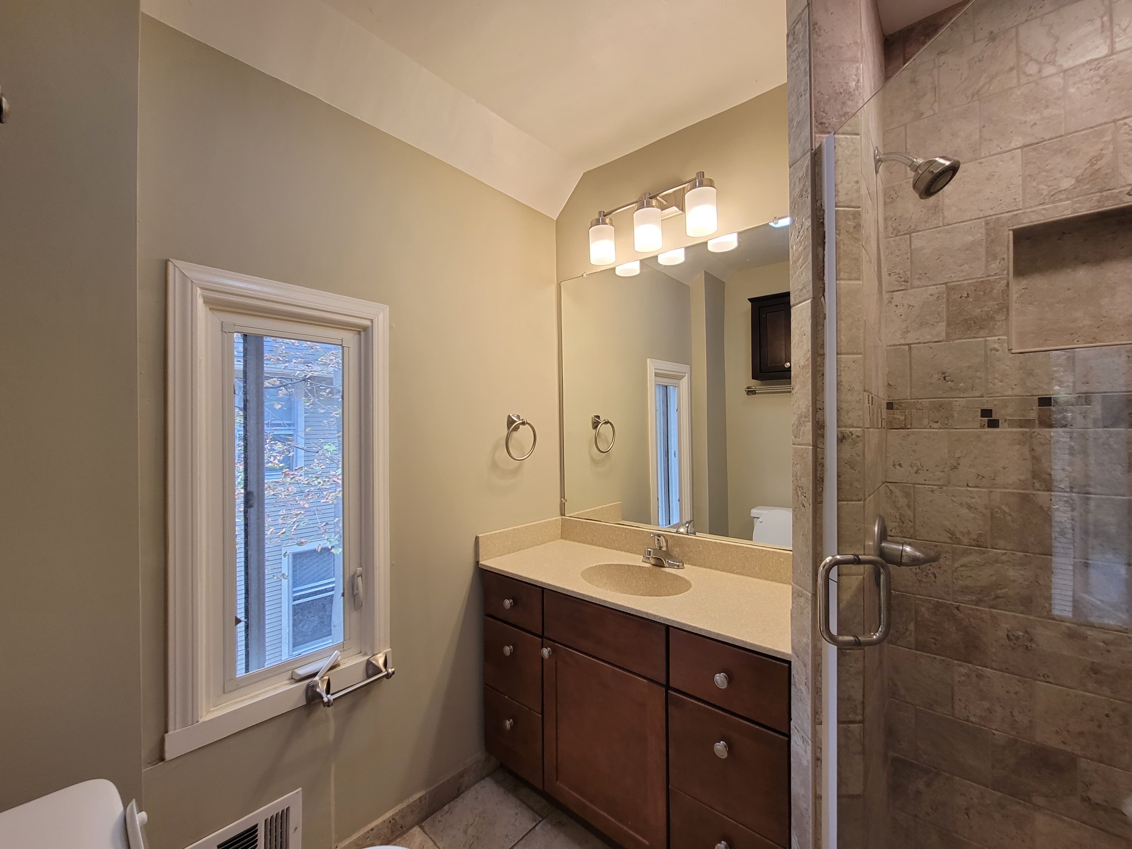 Investor’s Property Management - Photo 2