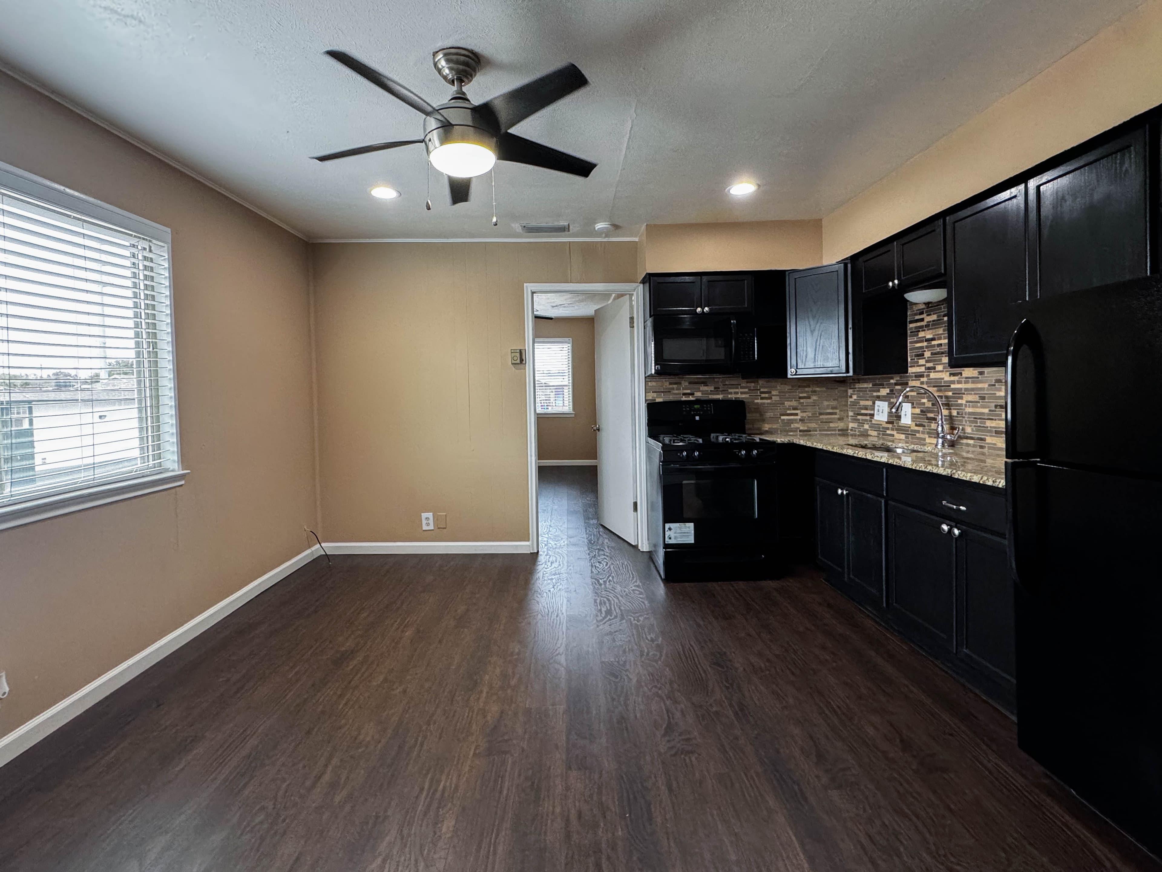Scott Brown Properties - Photo 5