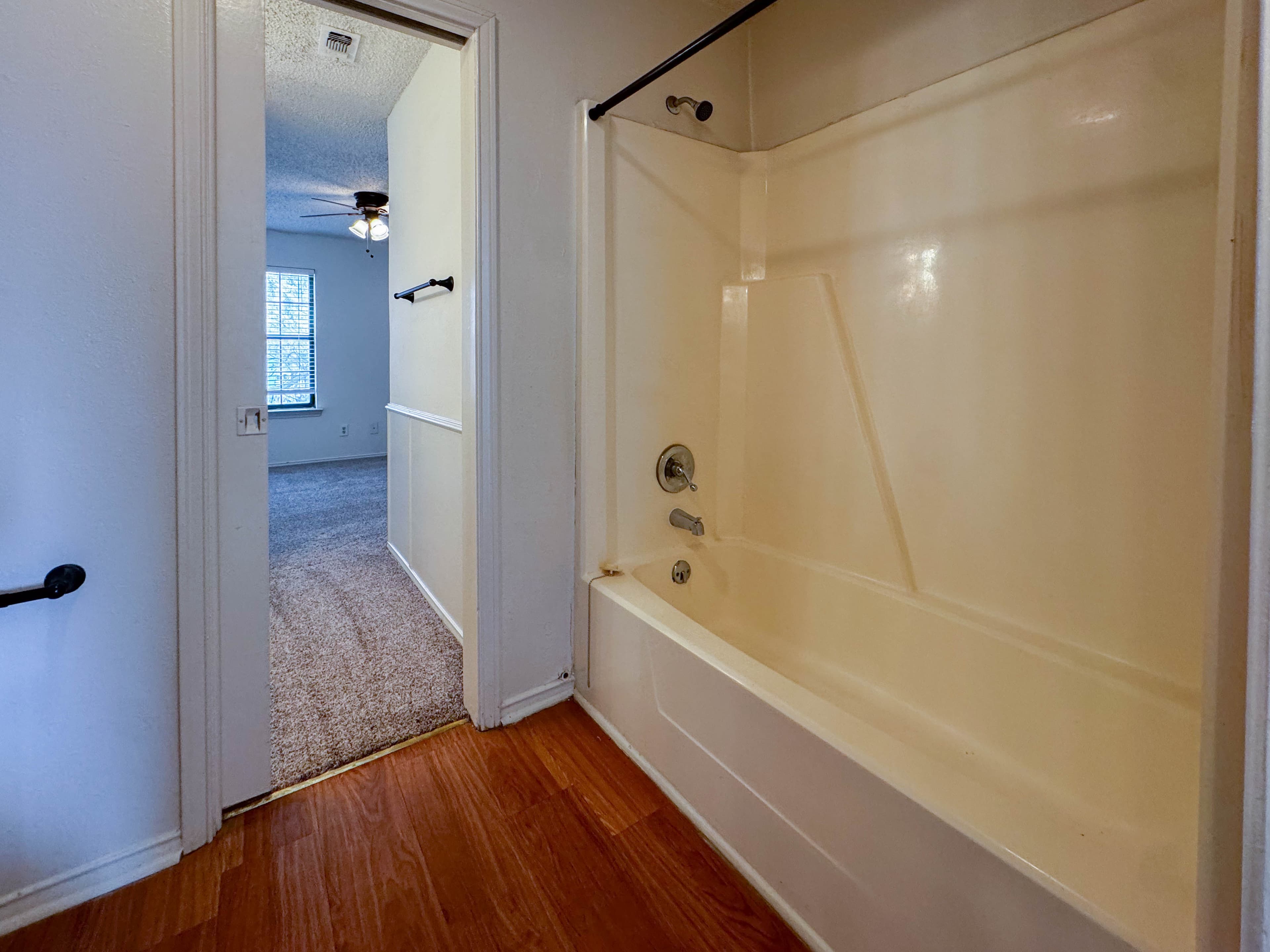 Scott Brown Properties - Photo 17