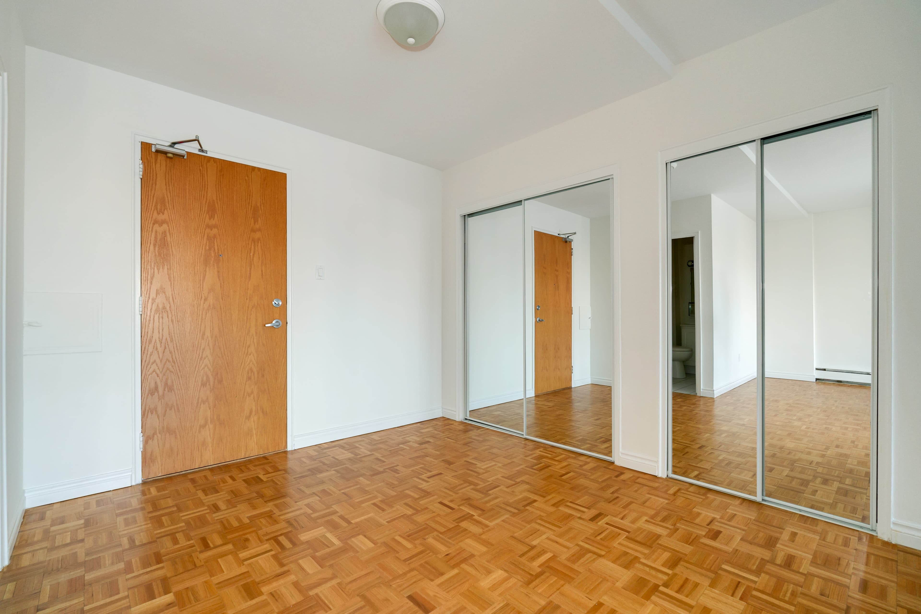 Glen Corporation — 2 Bedroom - Photo 8