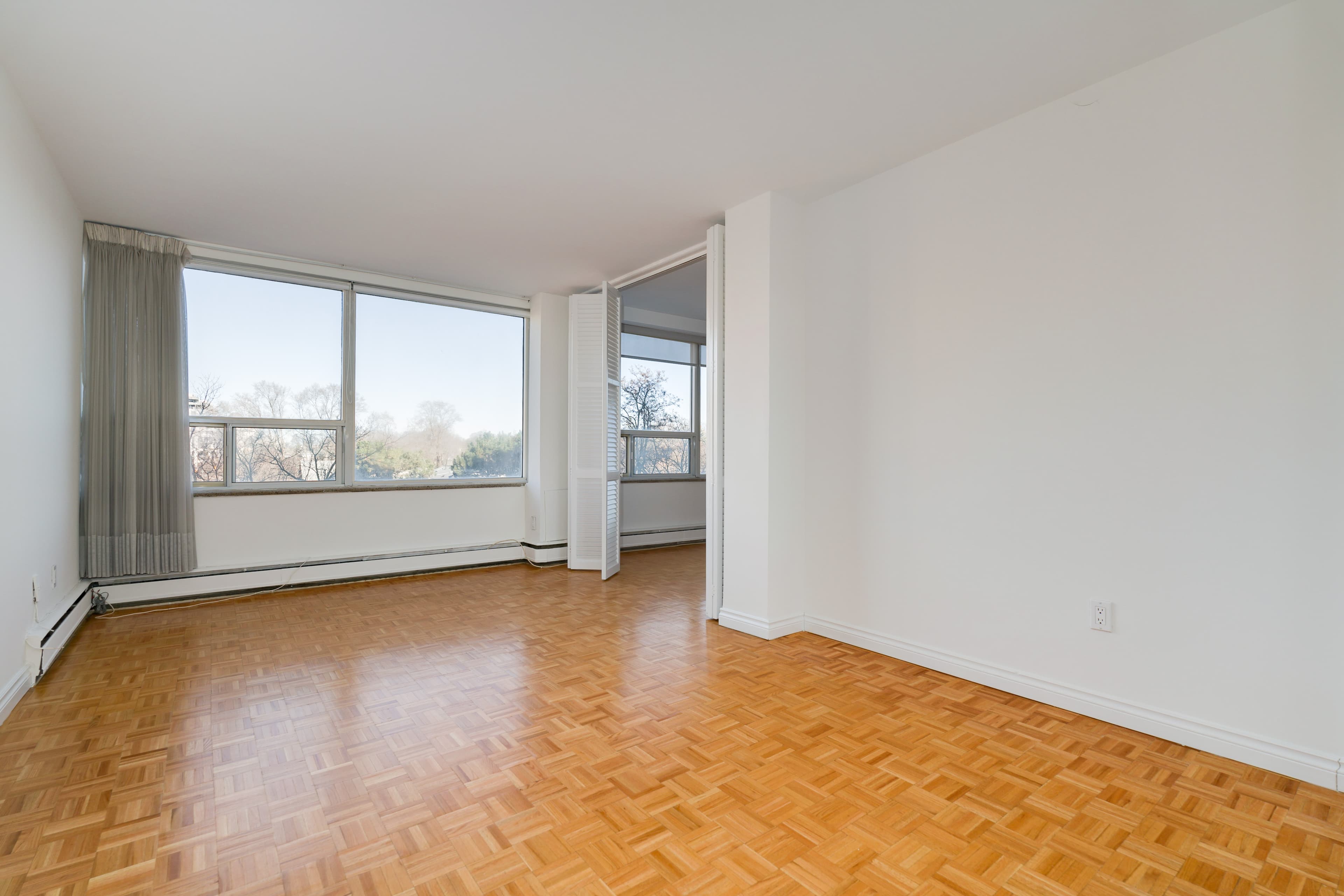 Glen Corporation — 2 Bedroom - Photo 10