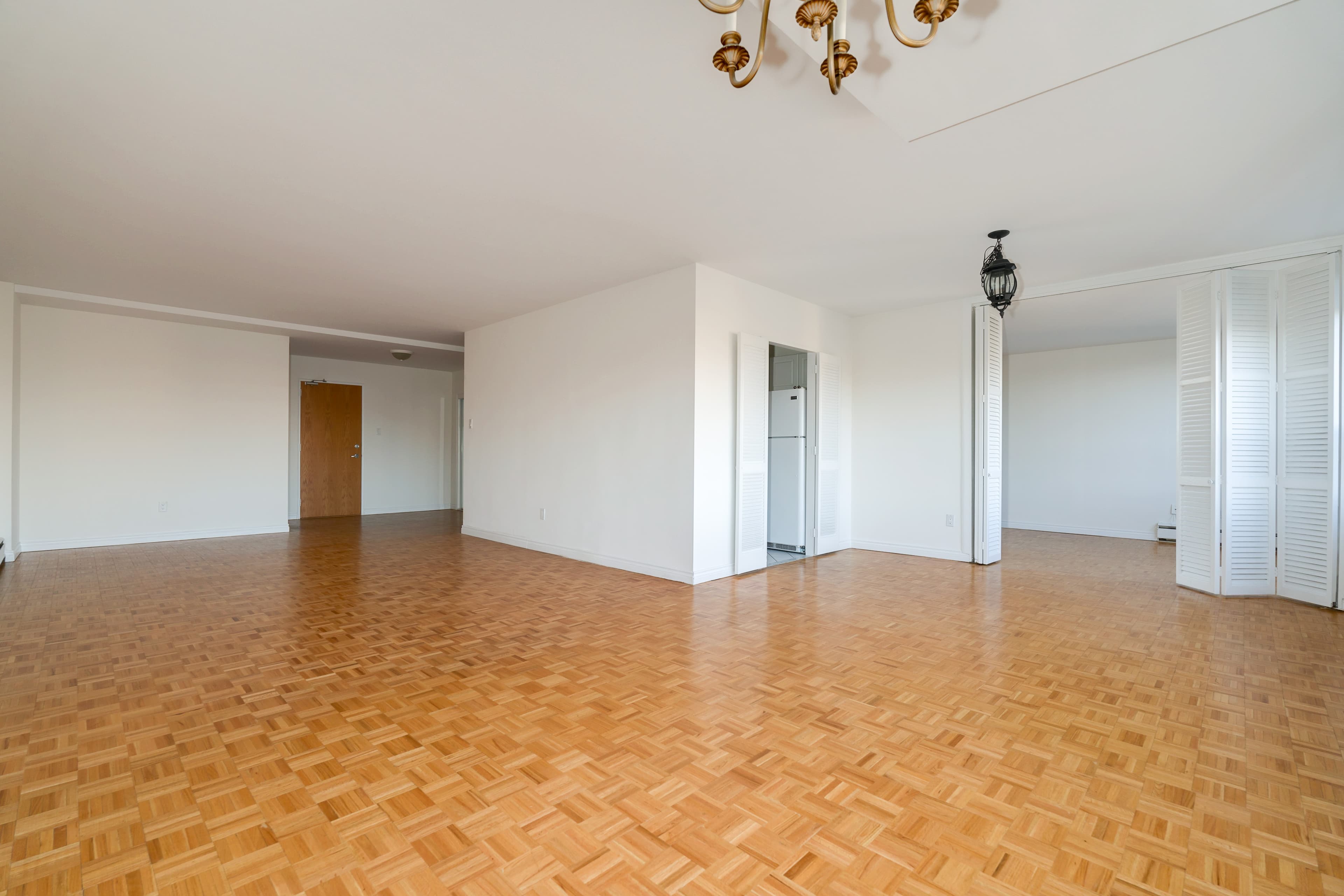 Glen Corporation — 2 Bedroom - Photo 14