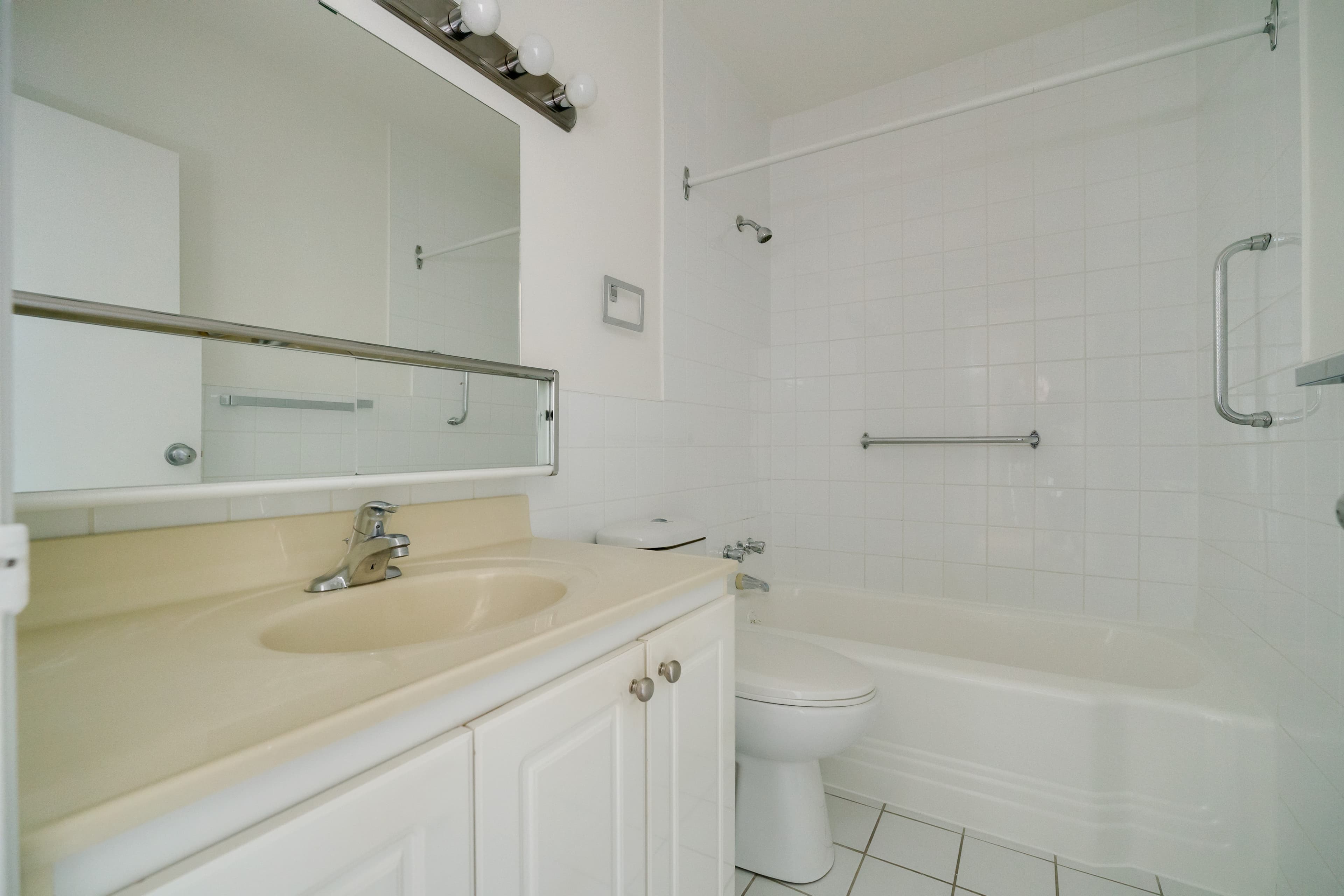 Glen Corporation — 2 Bedroom - Photo 25