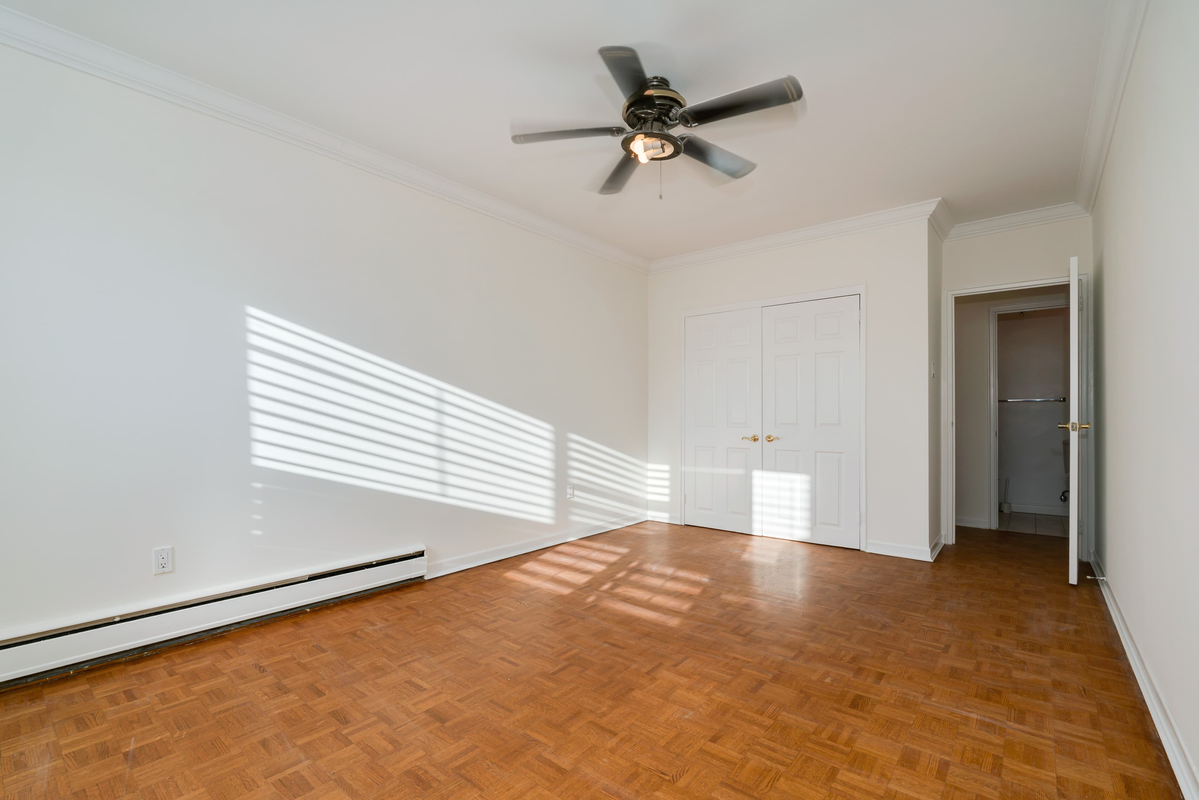 Glen Corporation — 2 Bedroom - Photo 38