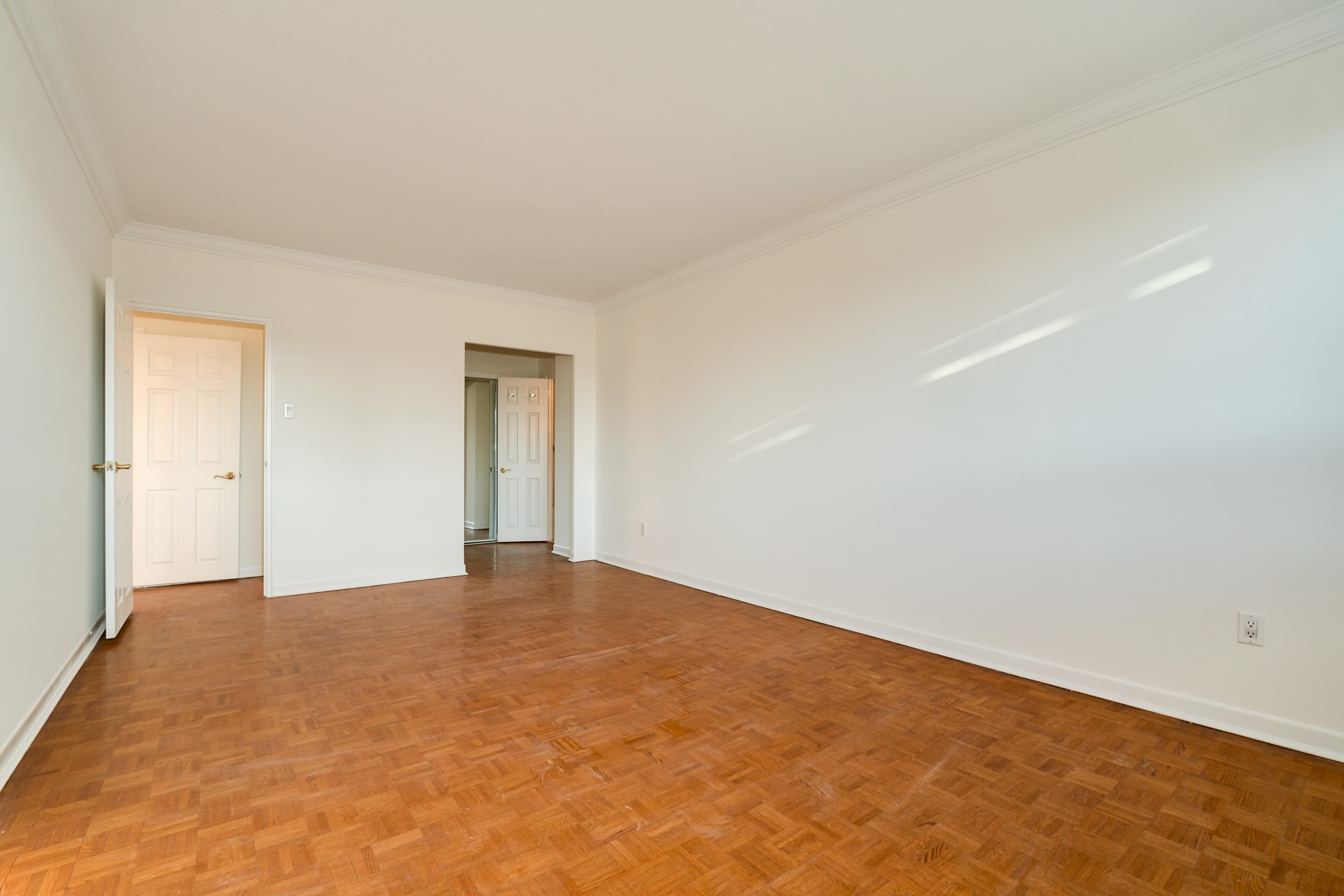 Glen Corporation — 2 Bedroom - Photo 40