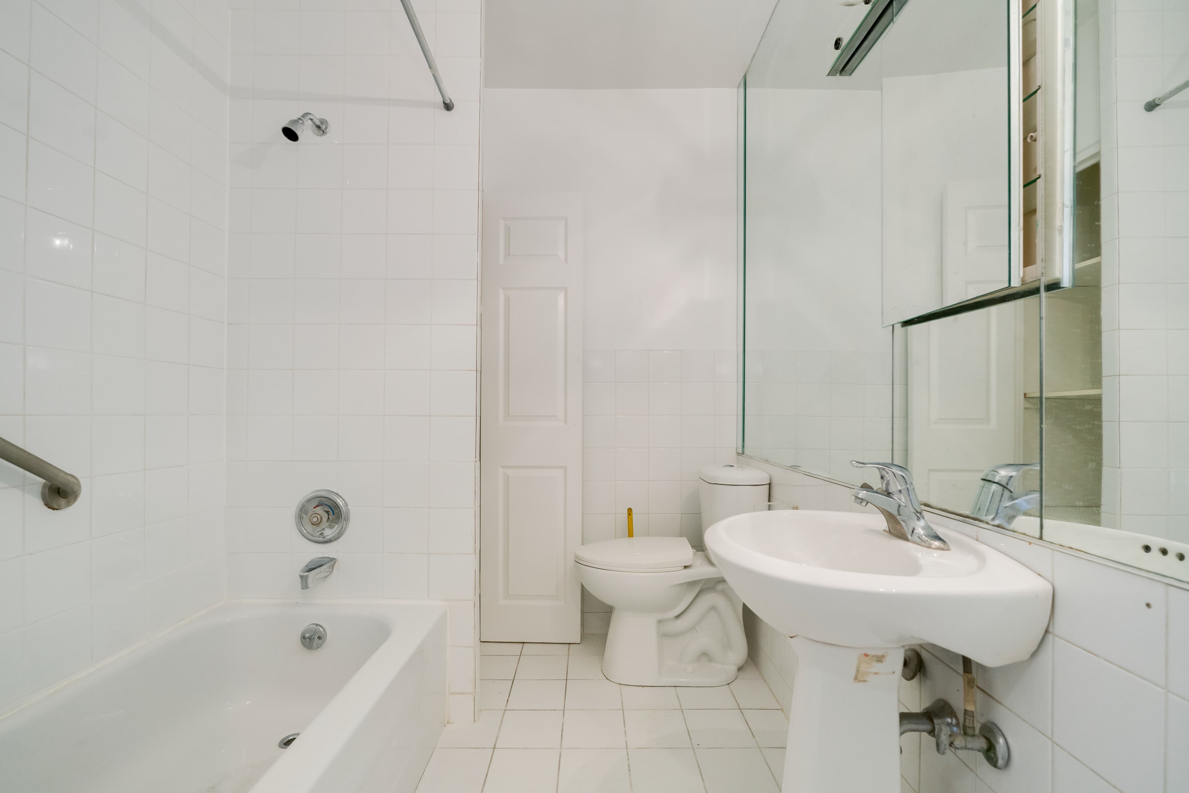 Glen Corporation — 2 Bedroom - Photo 56