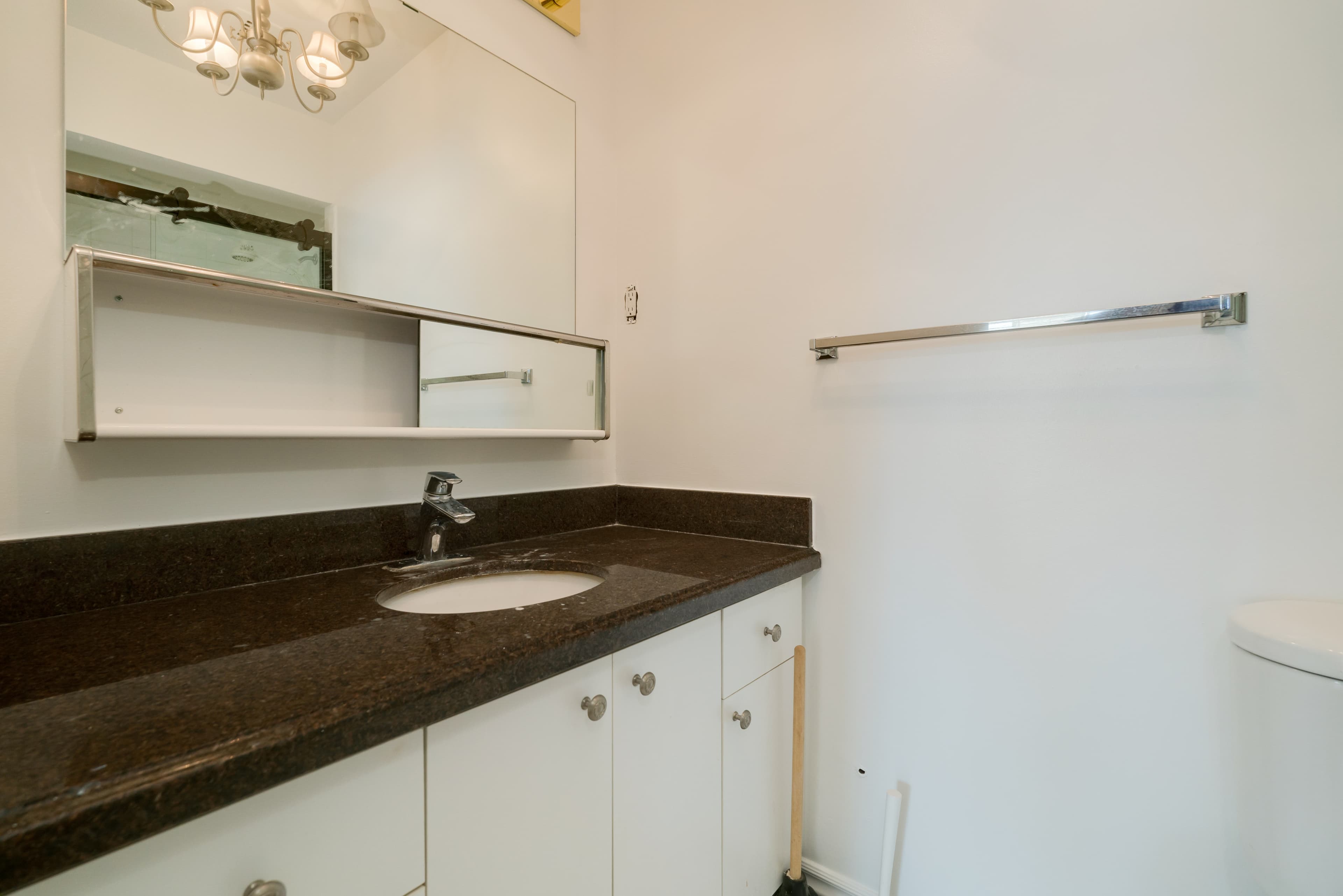 Glen Corporation — 2 Bedroom - Photo 68
