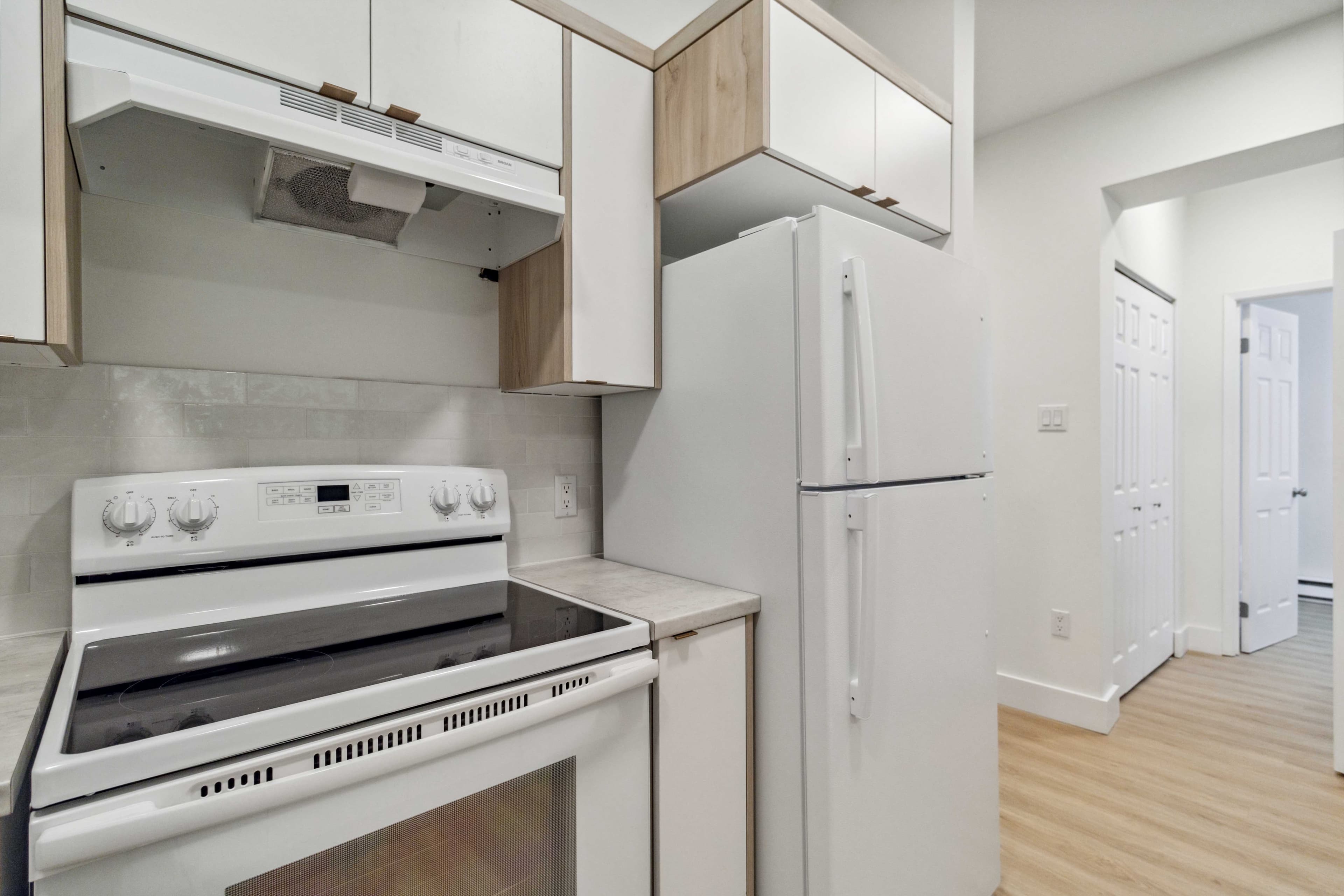 horizon court properties — 214 - Photo 5