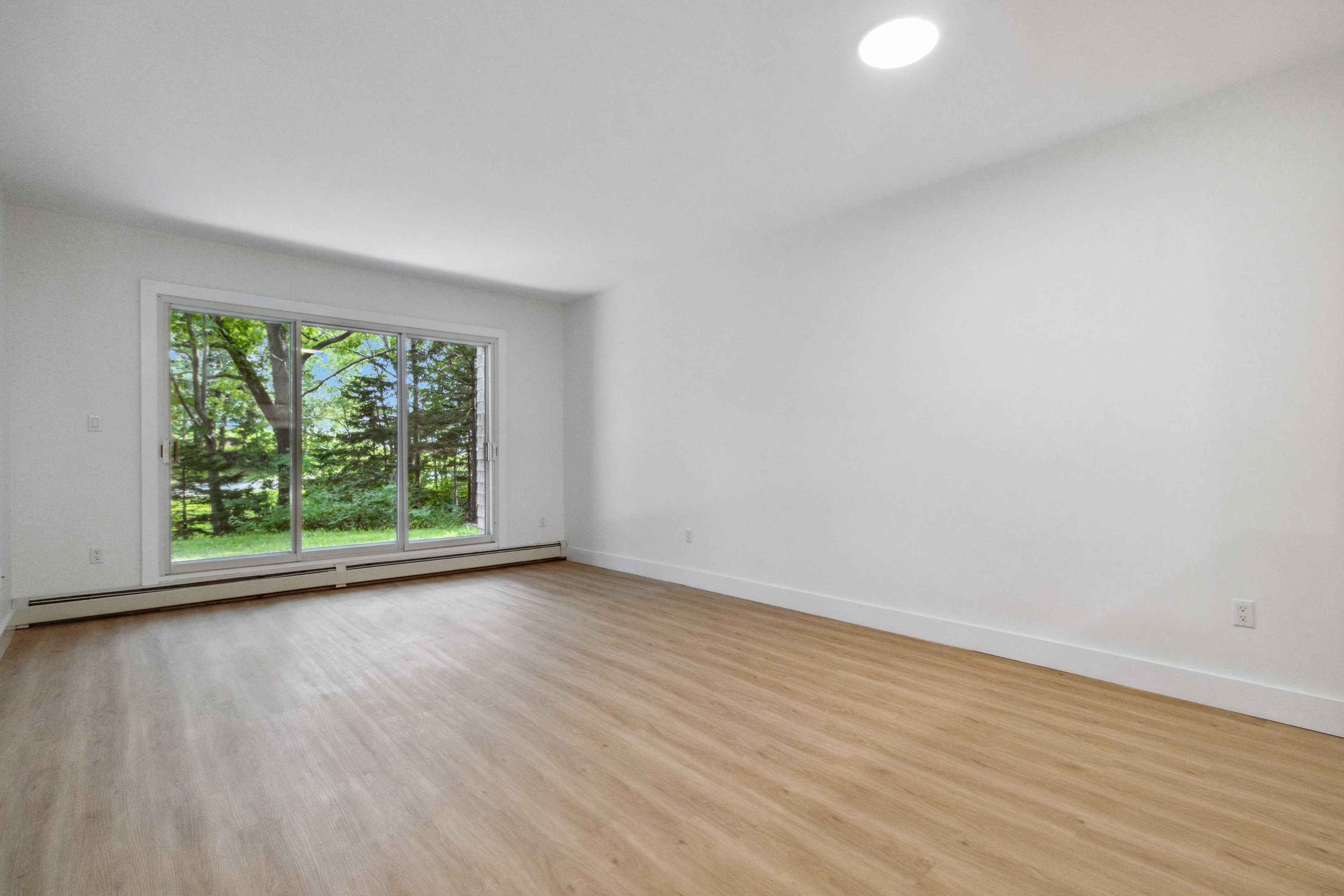 horizon court properties — 214 - Photo 9