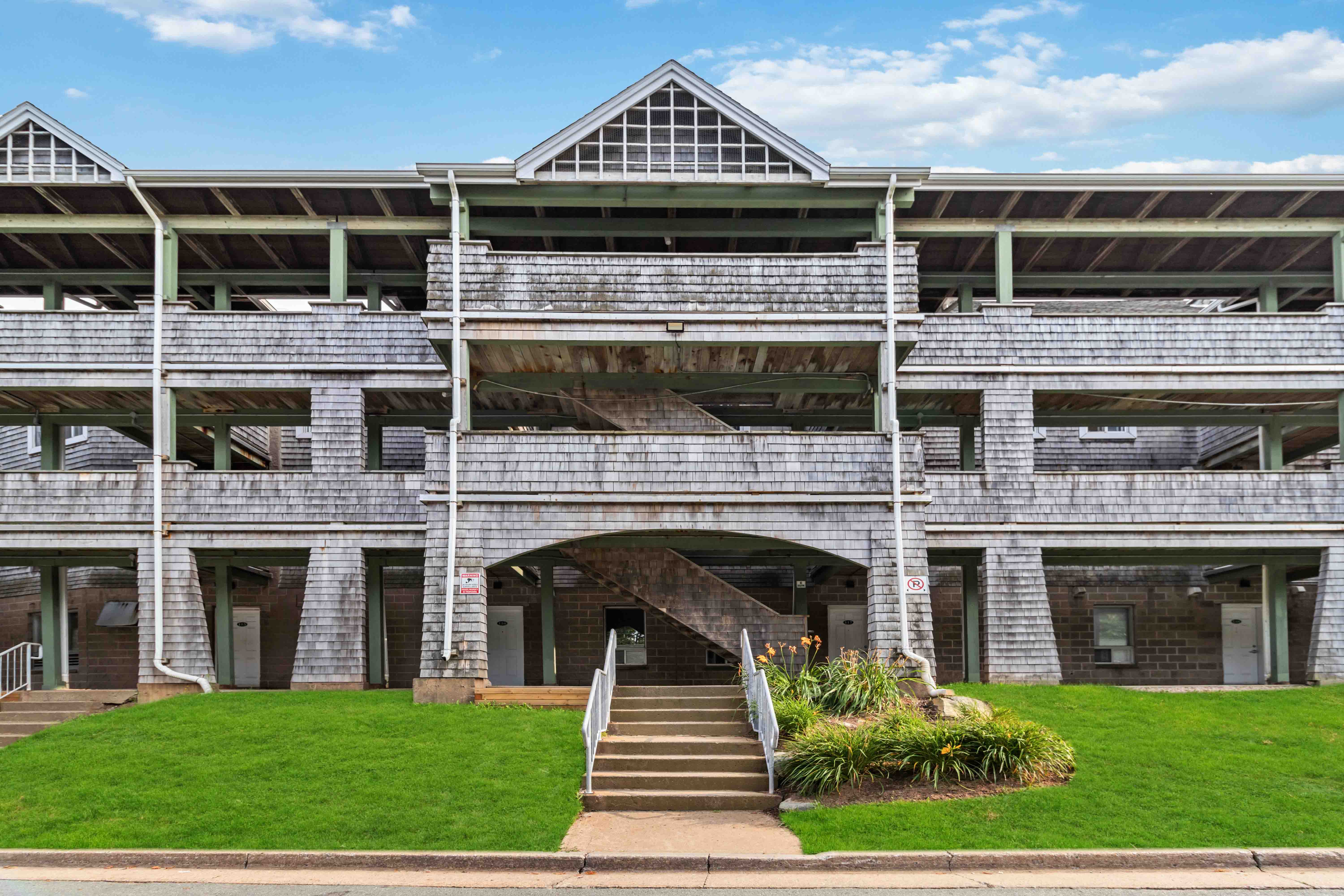 horizon court properties — 214 - Photo 26