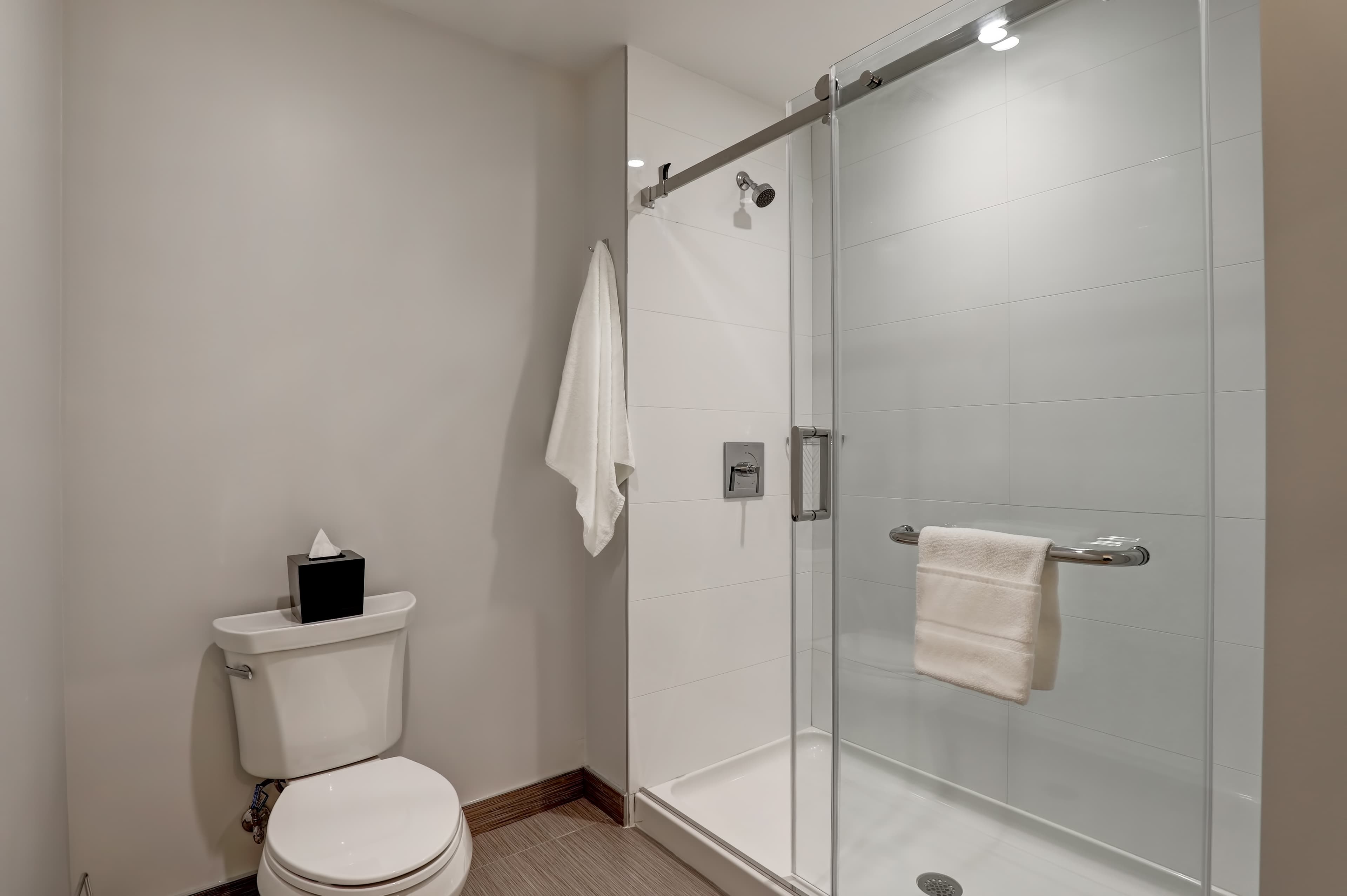 Bayview Group — 1116 - Photo 11