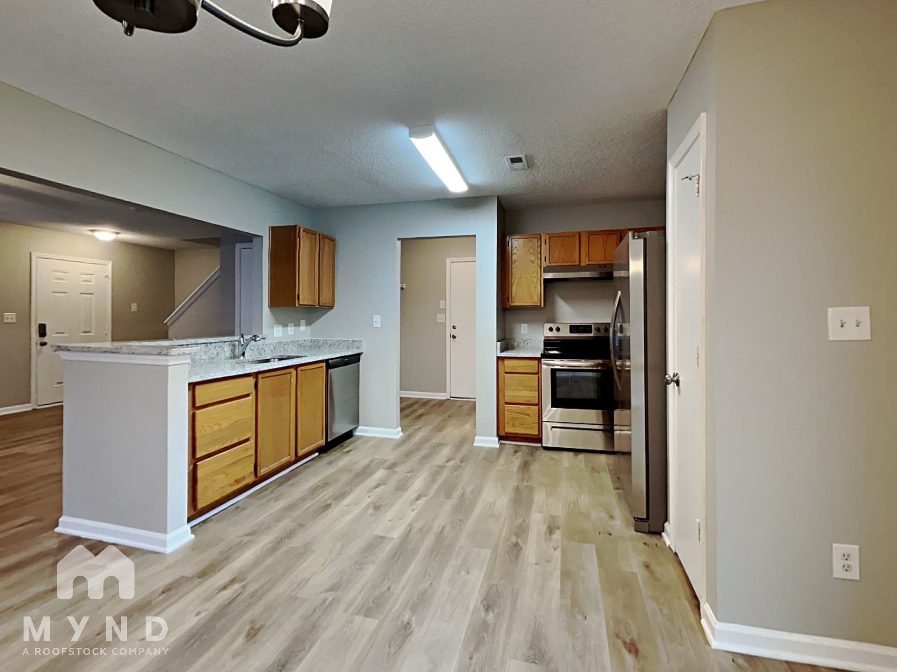 MYND — 3 Bedroom(s) and 2.5 Bathroom(s) - Photo 3