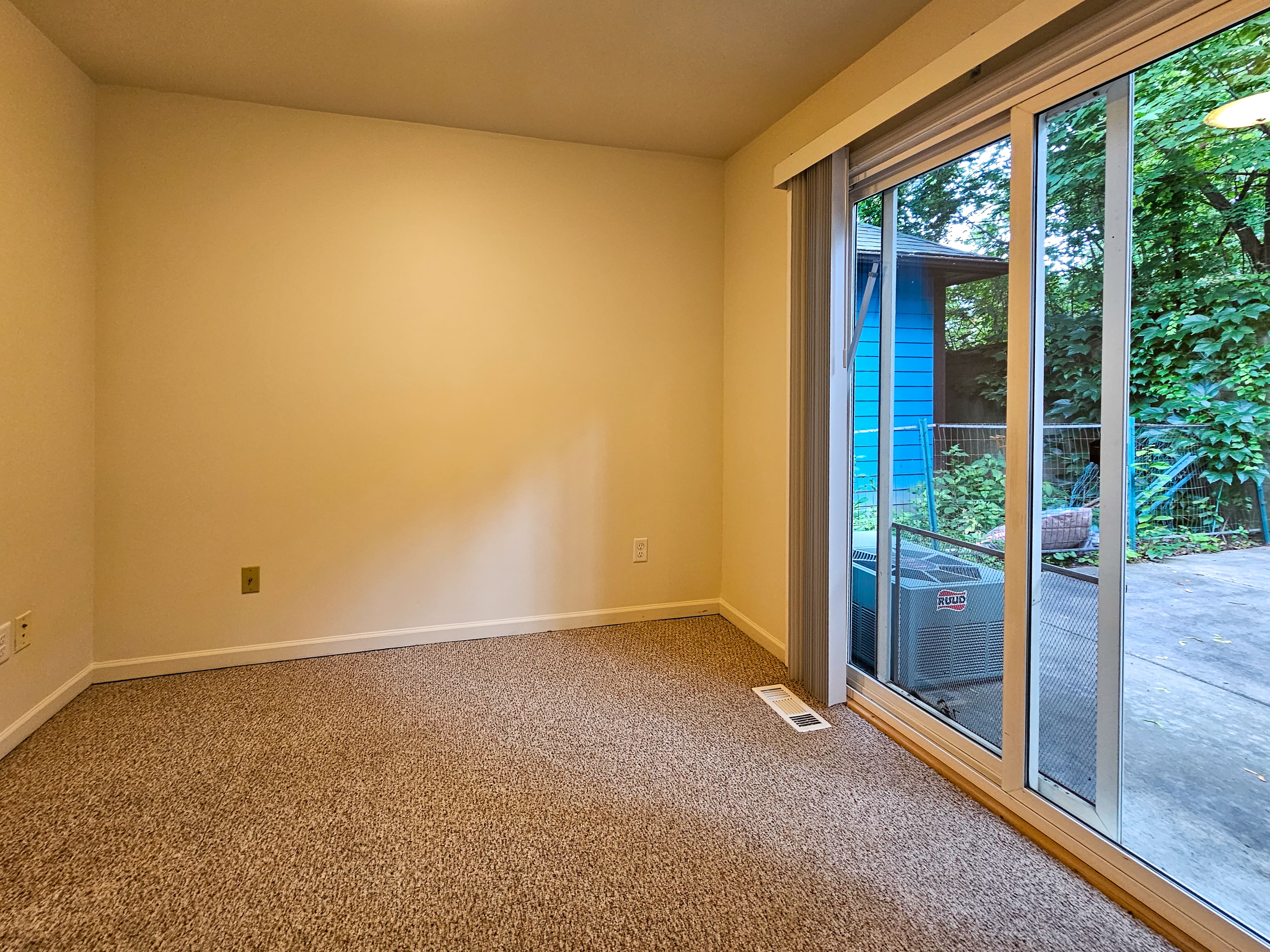 Investor’s Property Management — 2 Bedroom(s) and 2 Bathroom(s) - Photo 17