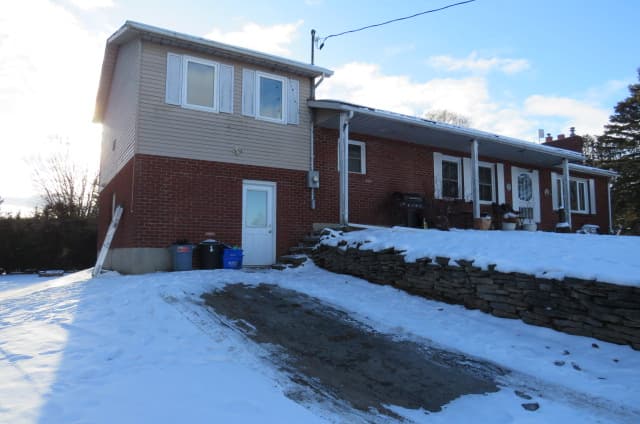PropertyGuys.com - Photo 1