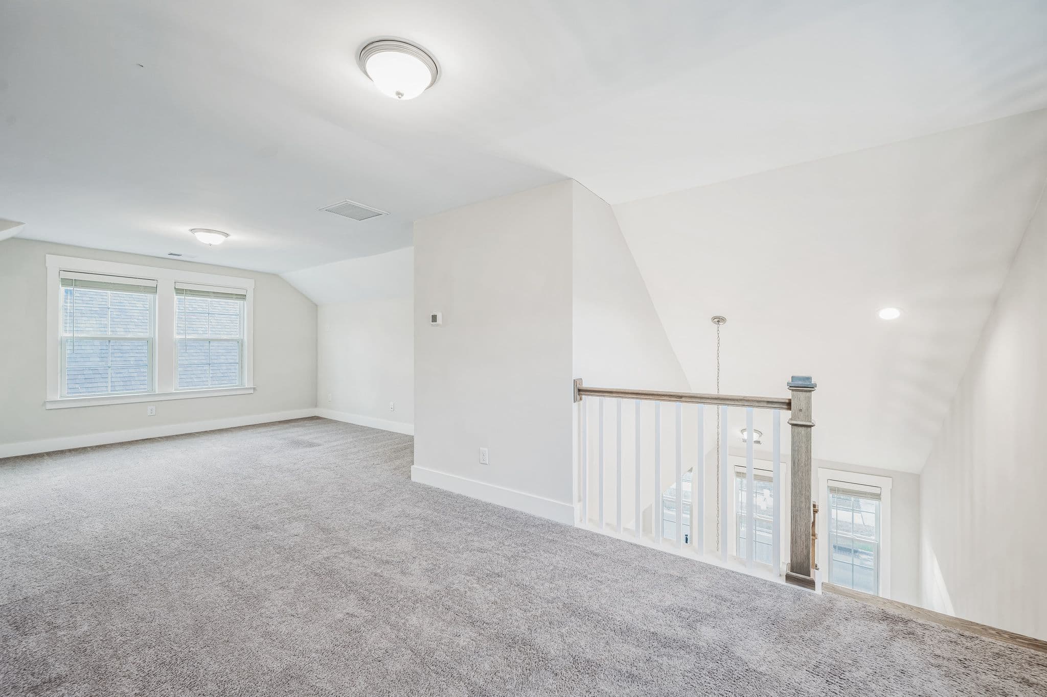 MYND — 4 Bedroom(s) and 2.5 Bathroom(s) - Photo 8