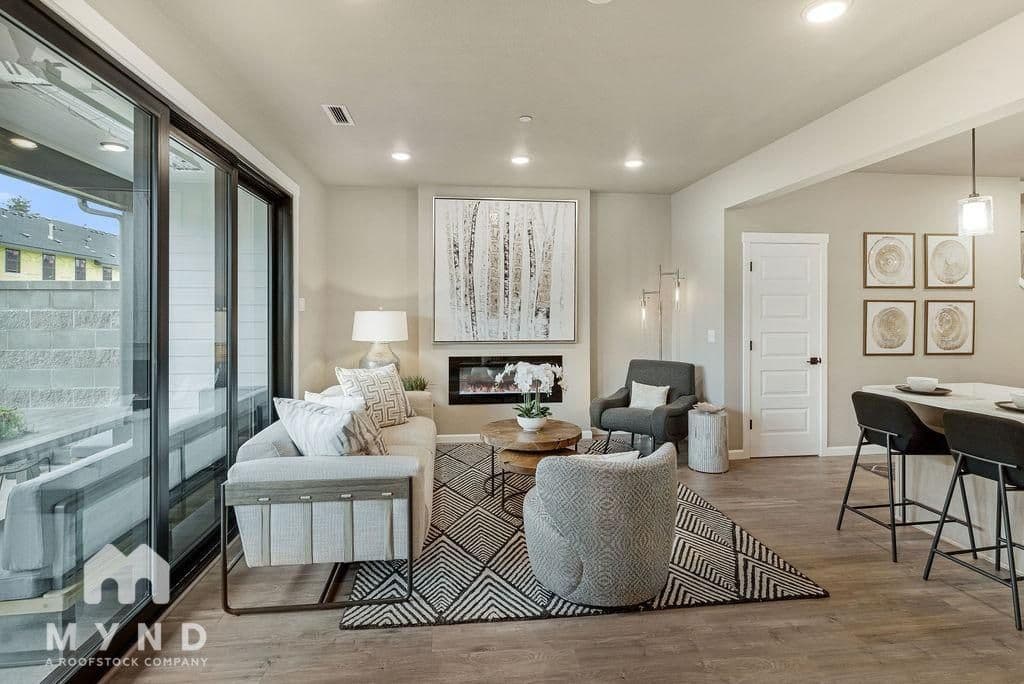 MYND — 3 Bedroom(s) and 2.5 Bathroom(s) - Photo 14