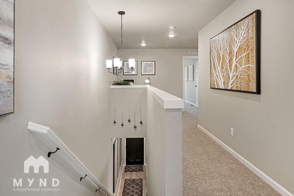 MYND — 3 Bedroom(s) and 2.5 Bathroom(s) - Photo 16