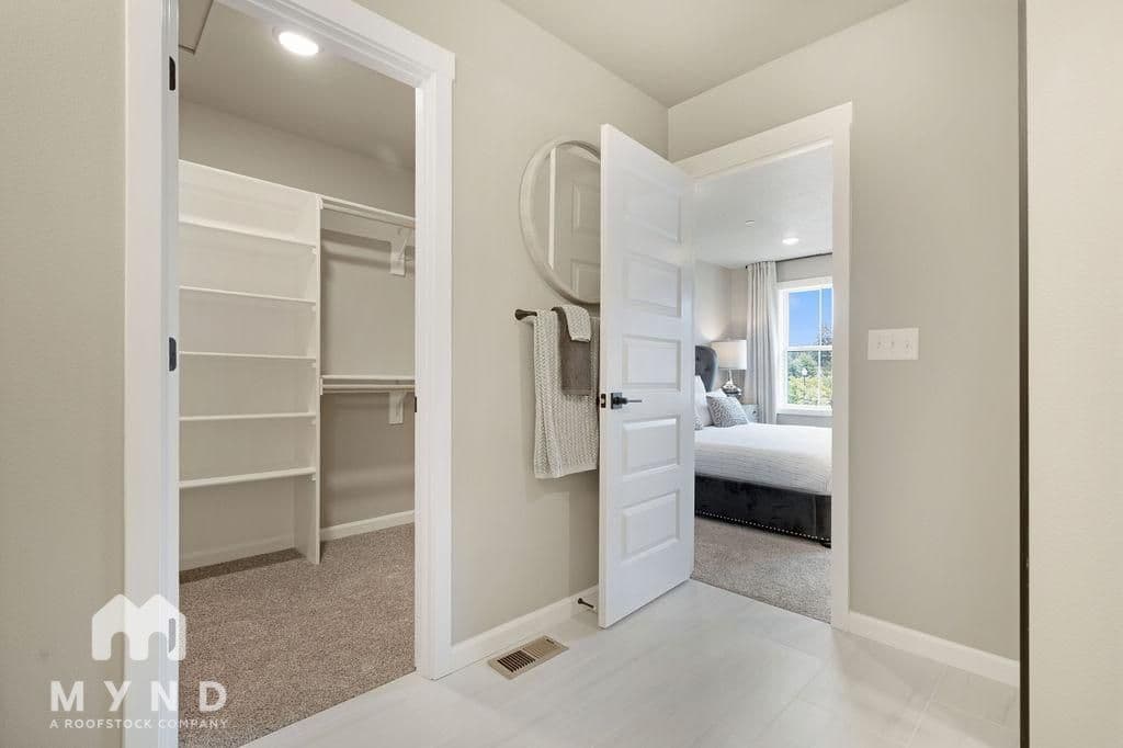 MYND — 3 Bedroom(s) and 2.5 Bathroom(s) - Photo 24