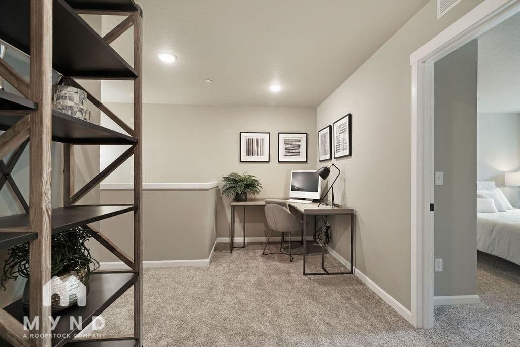 MYND — 3 Bedroom(s) and 2.5 Bathroom(s) - Photo 28