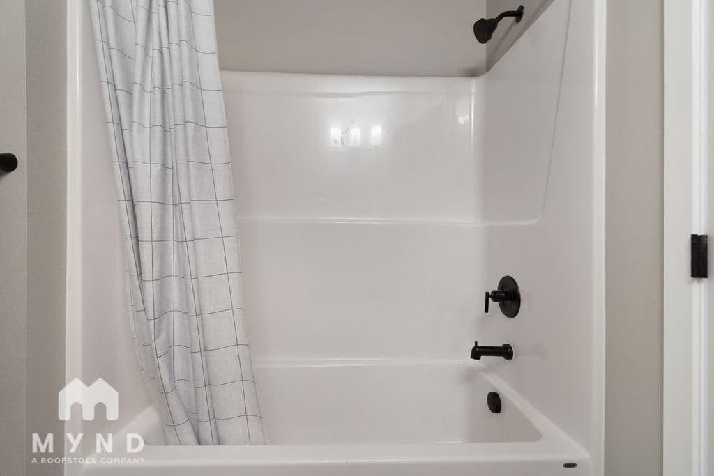 MYND — 3 Bedroom(s) and 2.5 Bathroom(s) - Photo 38