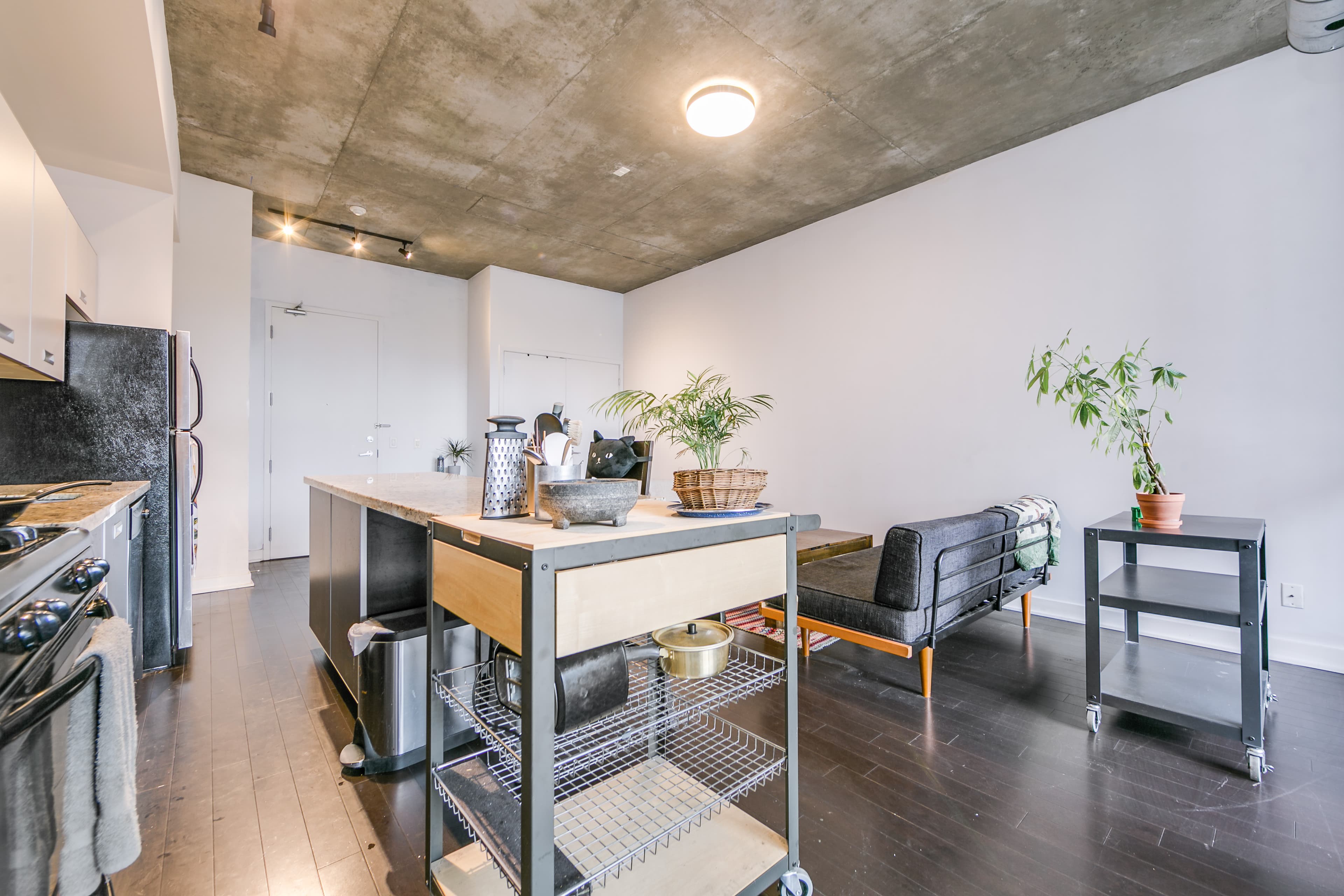 Livya — 1BED - Photo 5