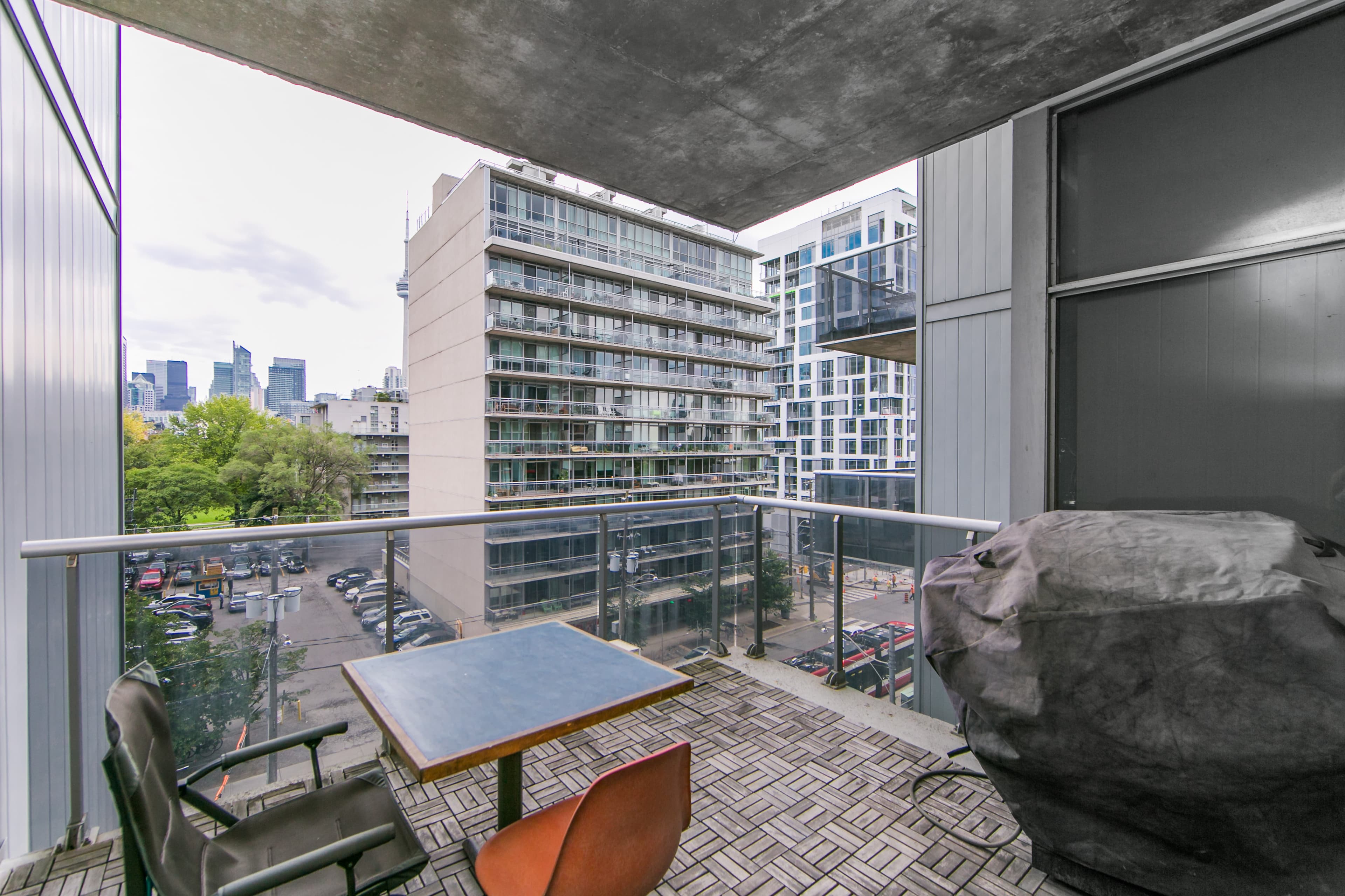 Livya — 1BED - Photo 8