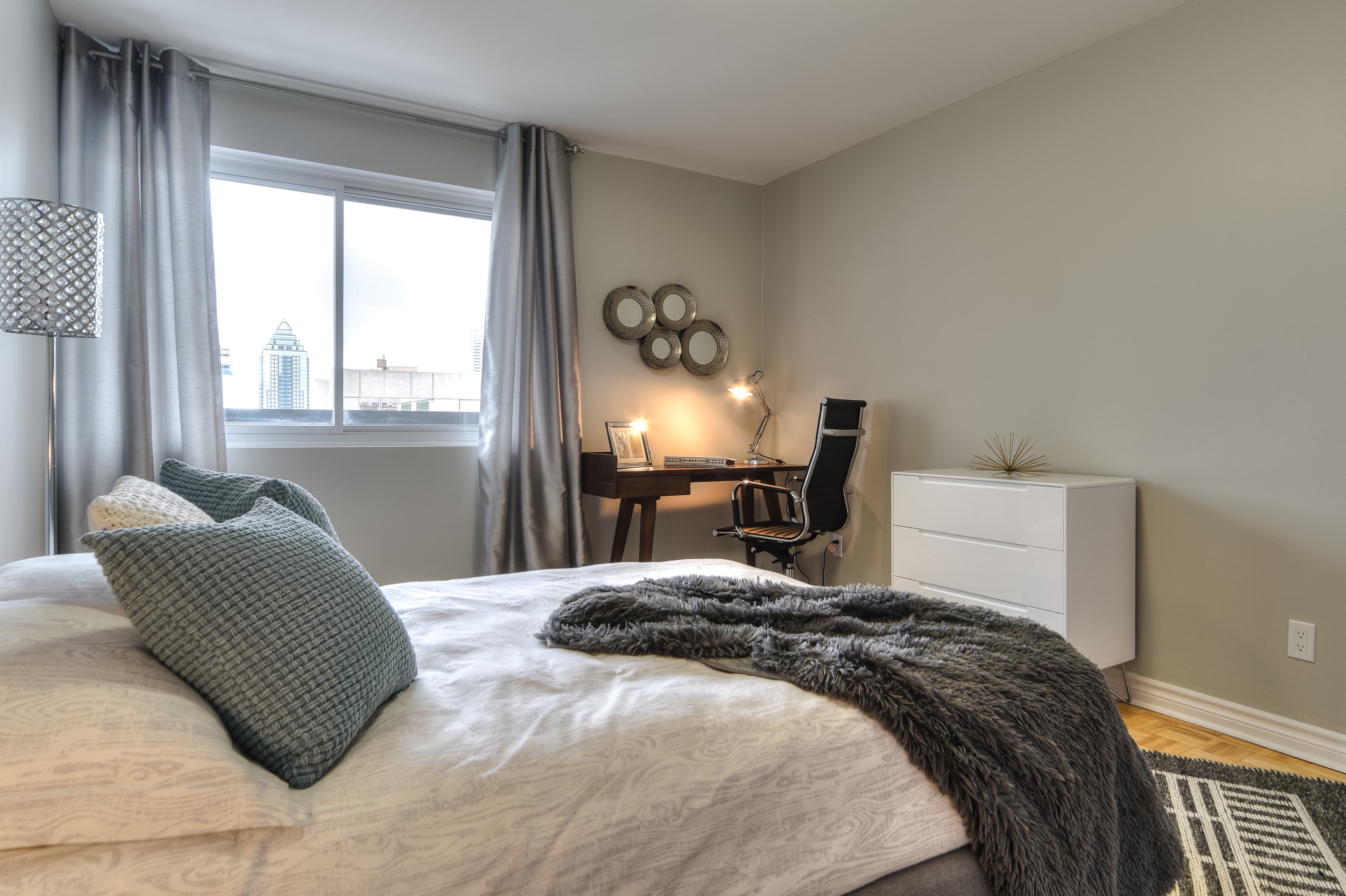 Hazelview Properties — 1 Bedroom - Photo 32