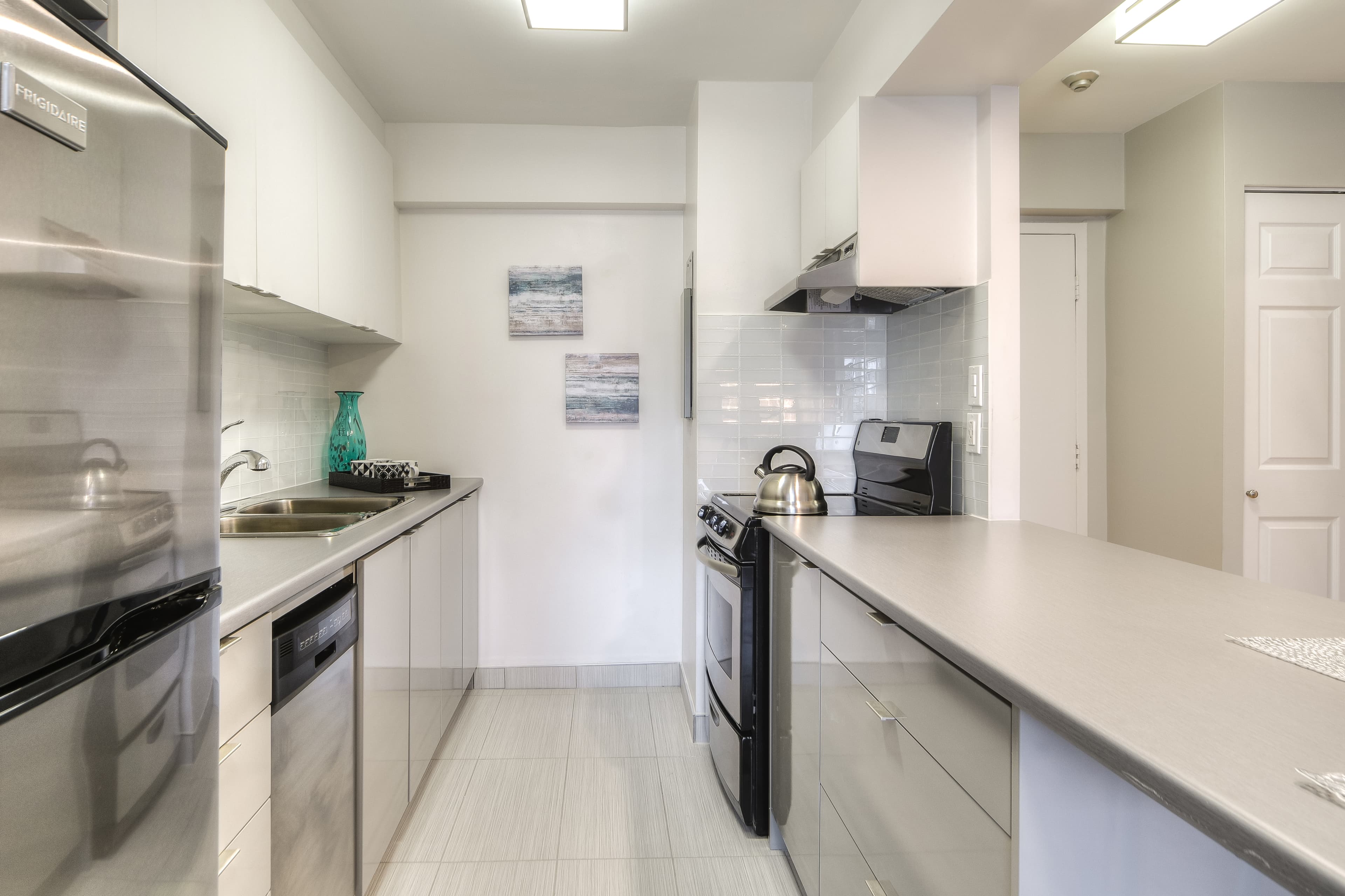Hazelview Properties — 1 Bedroom - Photo 34