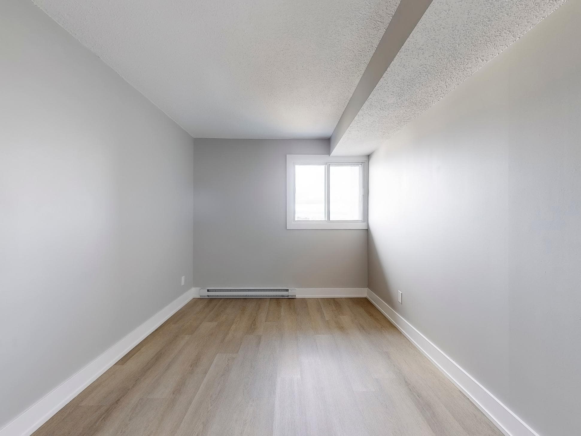 Bedford Properties — 3 Bedroom - Photo 10