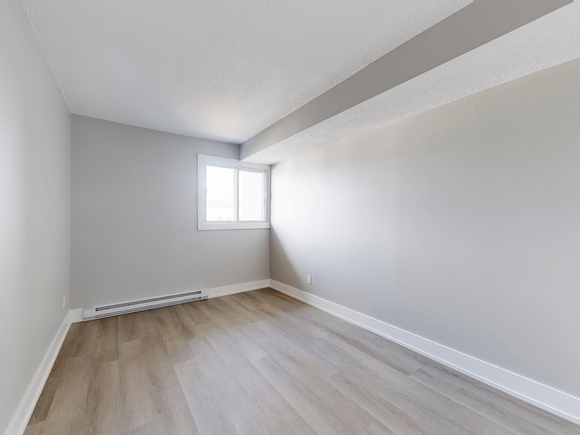 Bedford Properties — 3 Bedroom - Photo 12