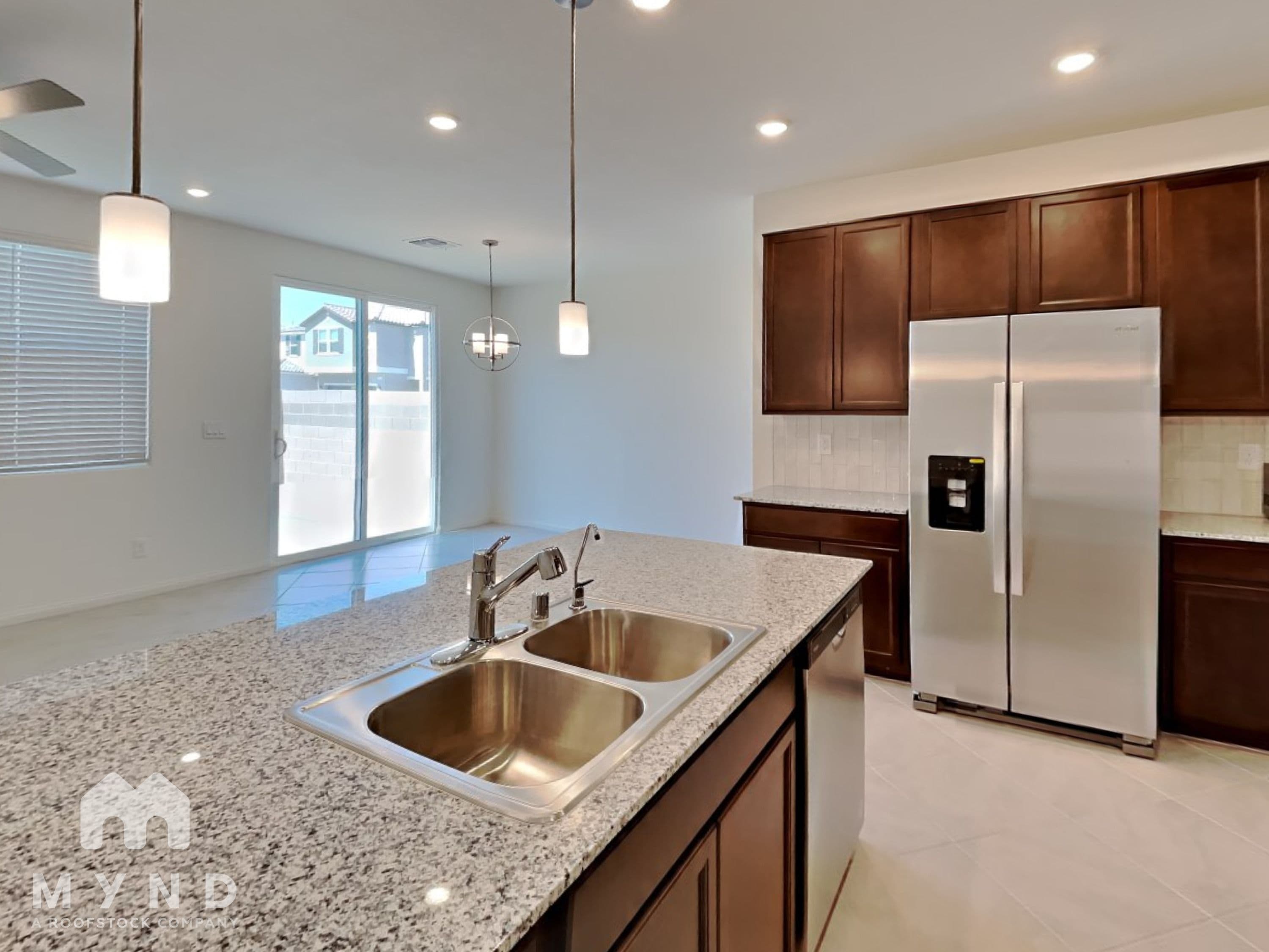 MYND — 3 Bedroom(s) and 2.5 Bathroom(s) - Photo 6