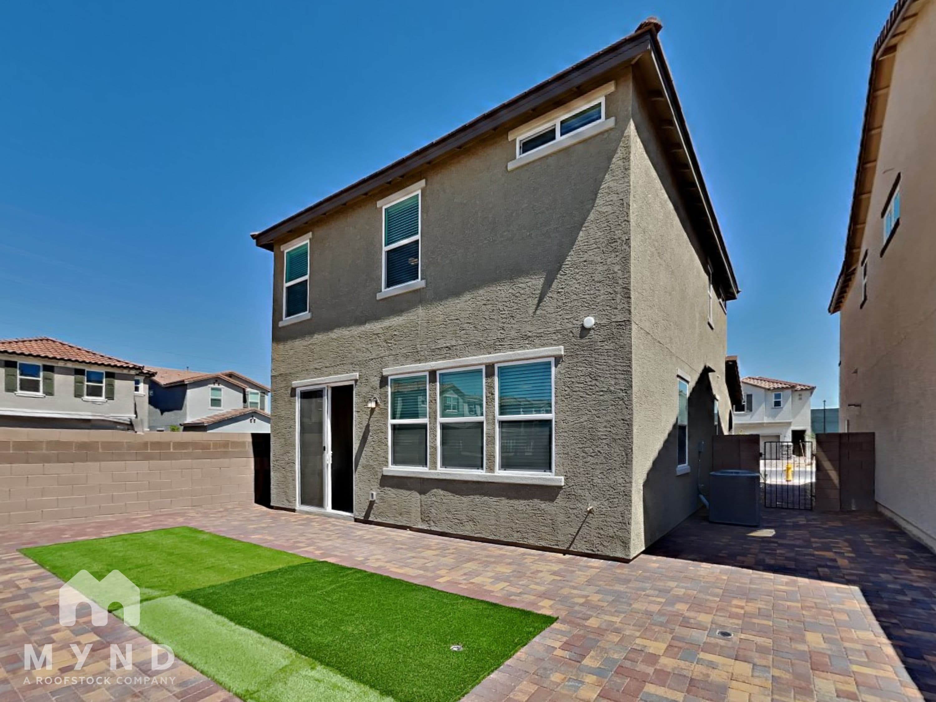 MYND — 3 Bedroom(s) and 2.5 Bathroom(s) - Photo 20
