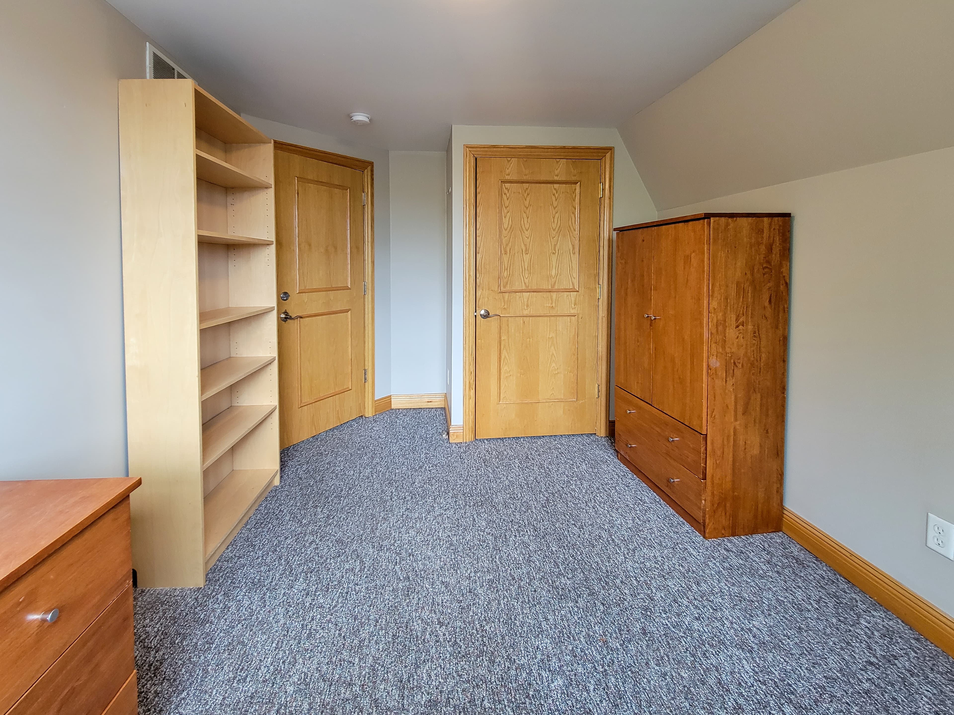 Investor’s Property Management — 5.5 Bedroom(s) and 3 Bathroom(s) - Photo 30