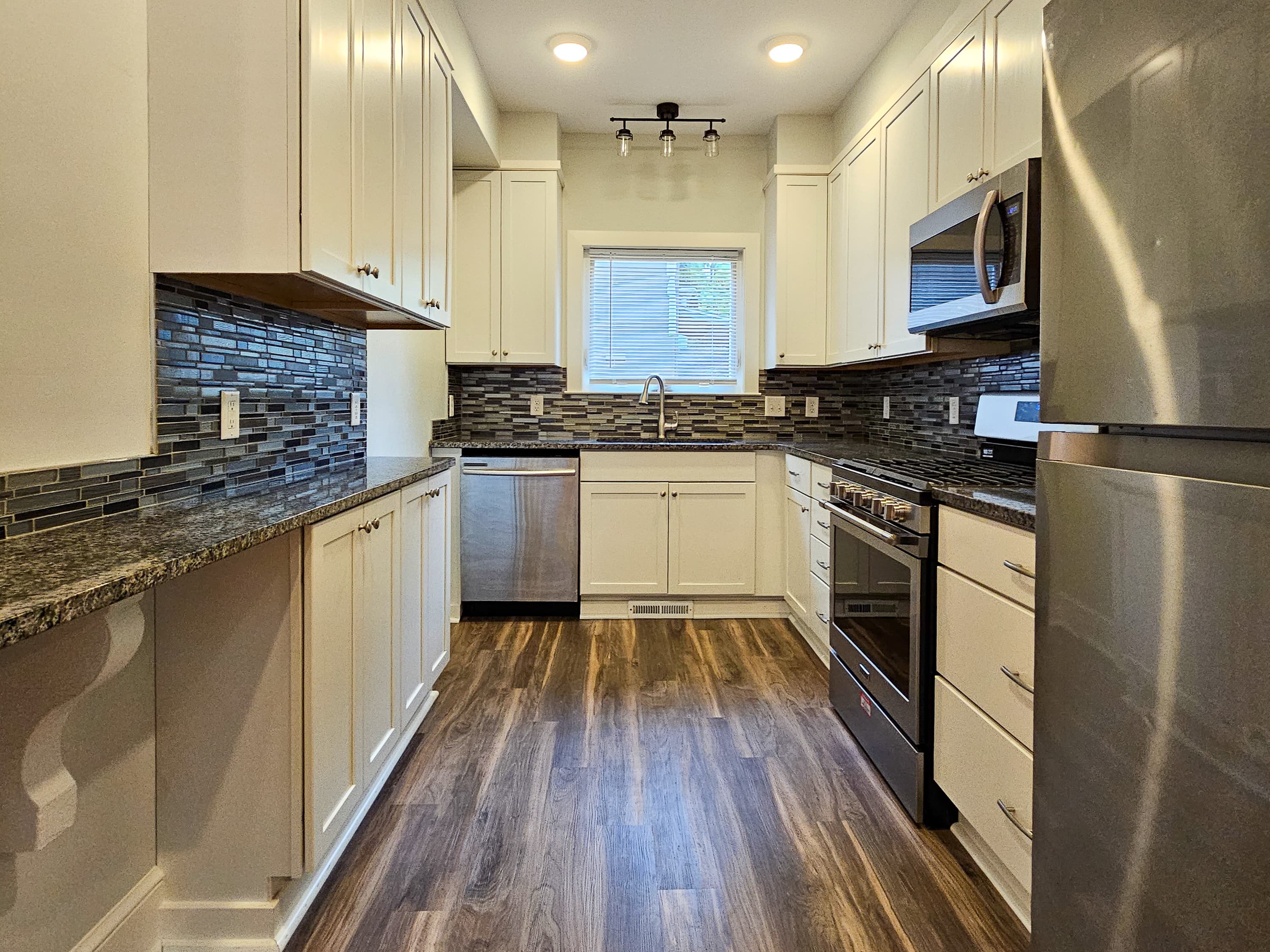 Investor’s Property Management - Photo 5