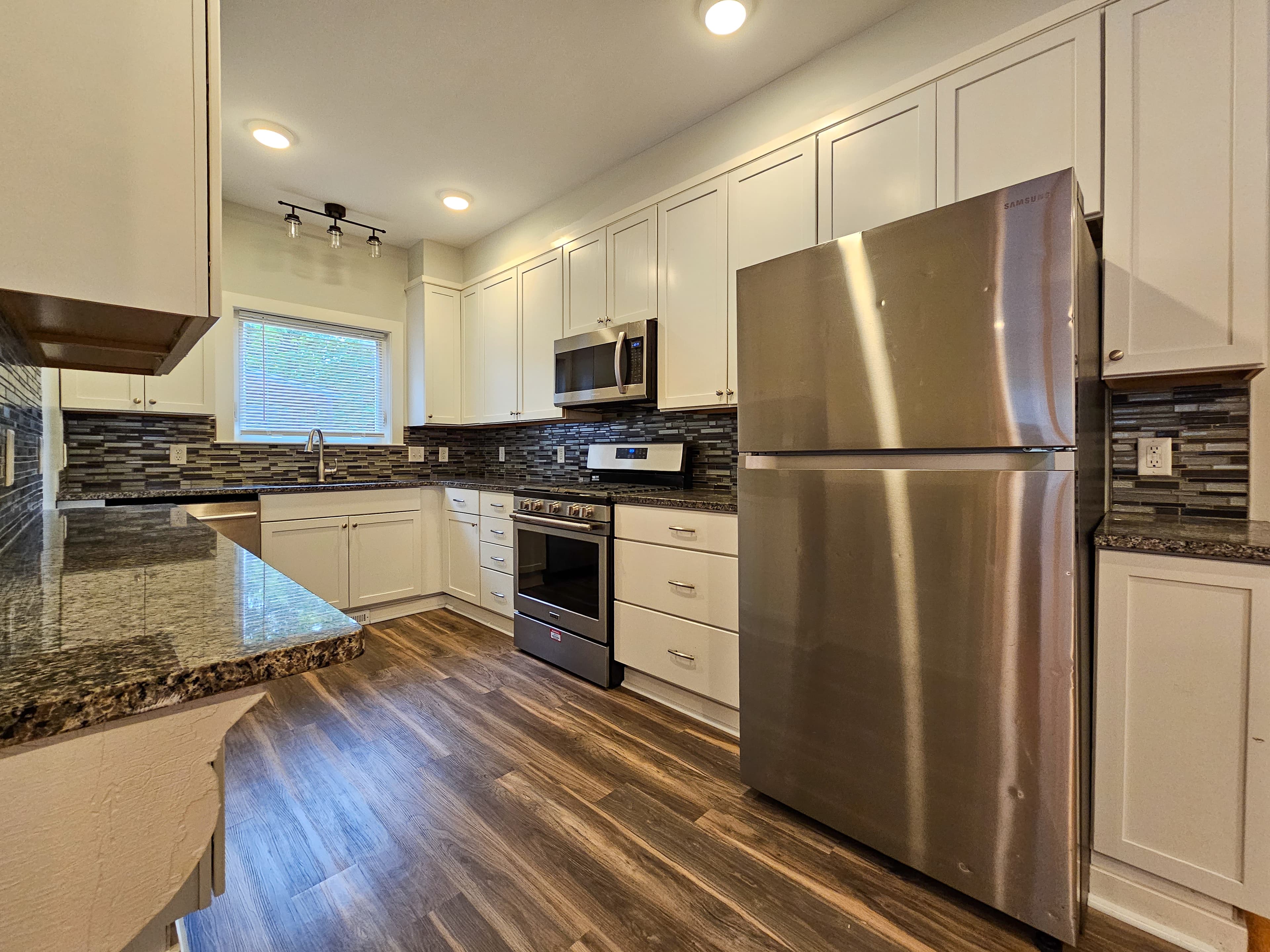 Investor’s Property Management - Photo 6