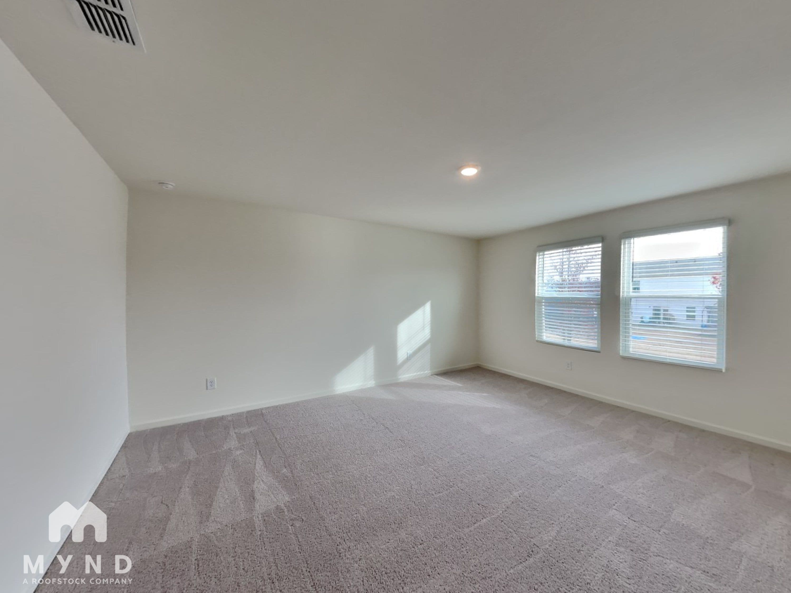 MYND — 4 Bedroom(s) and 2.5 Bathroom(s) - Photo 5