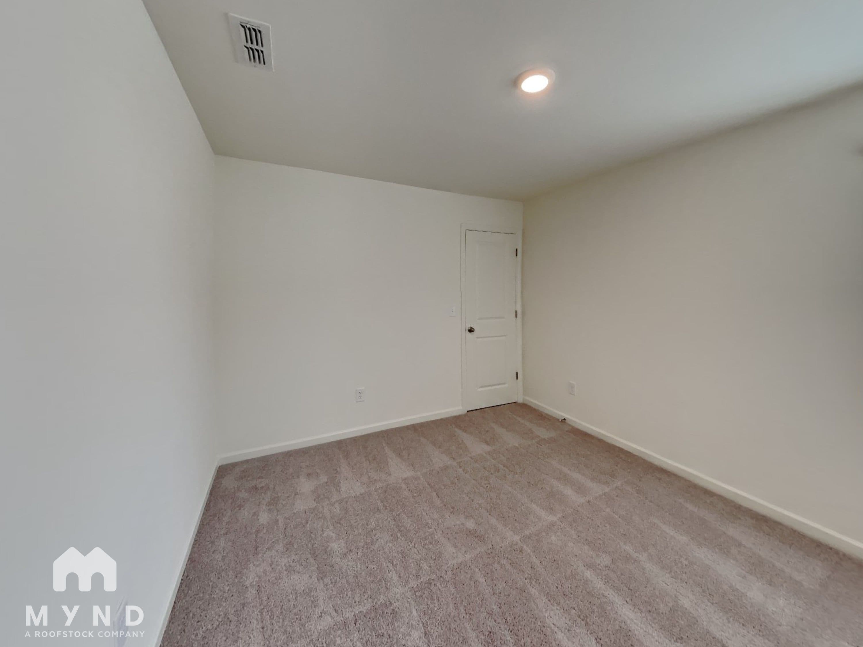 MYND — 4 Bedroom(s) and 2.5 Bathroom(s) - Photo 13