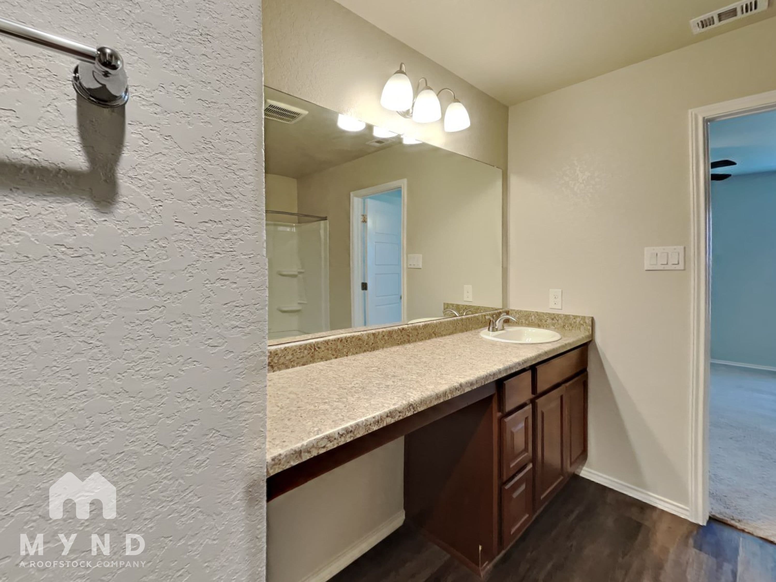MYND — 4 Bedroom(s) and 2.5 Bathroom(s) - Photo 17