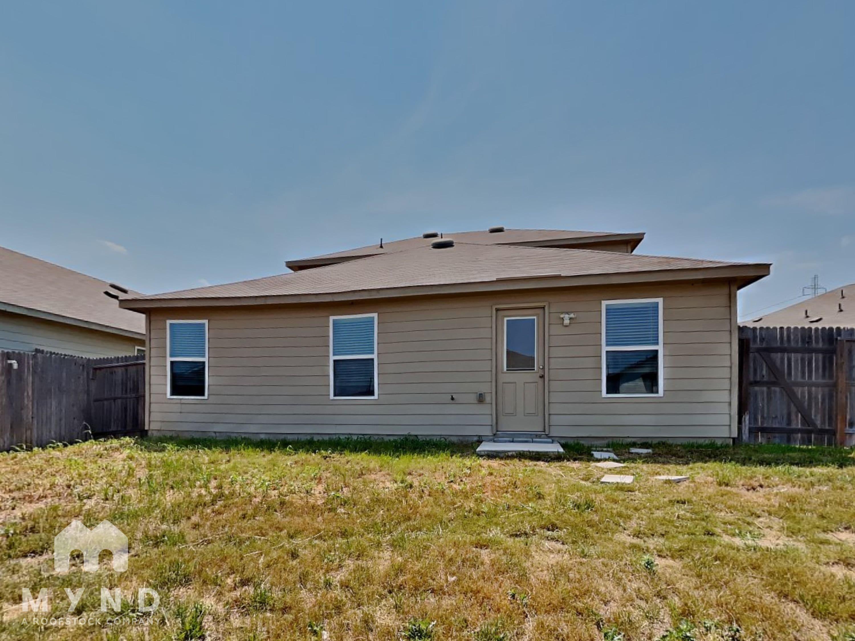 MYND — 4 Bedroom(s) and 2.5 Bathroom(s) - Photo 26