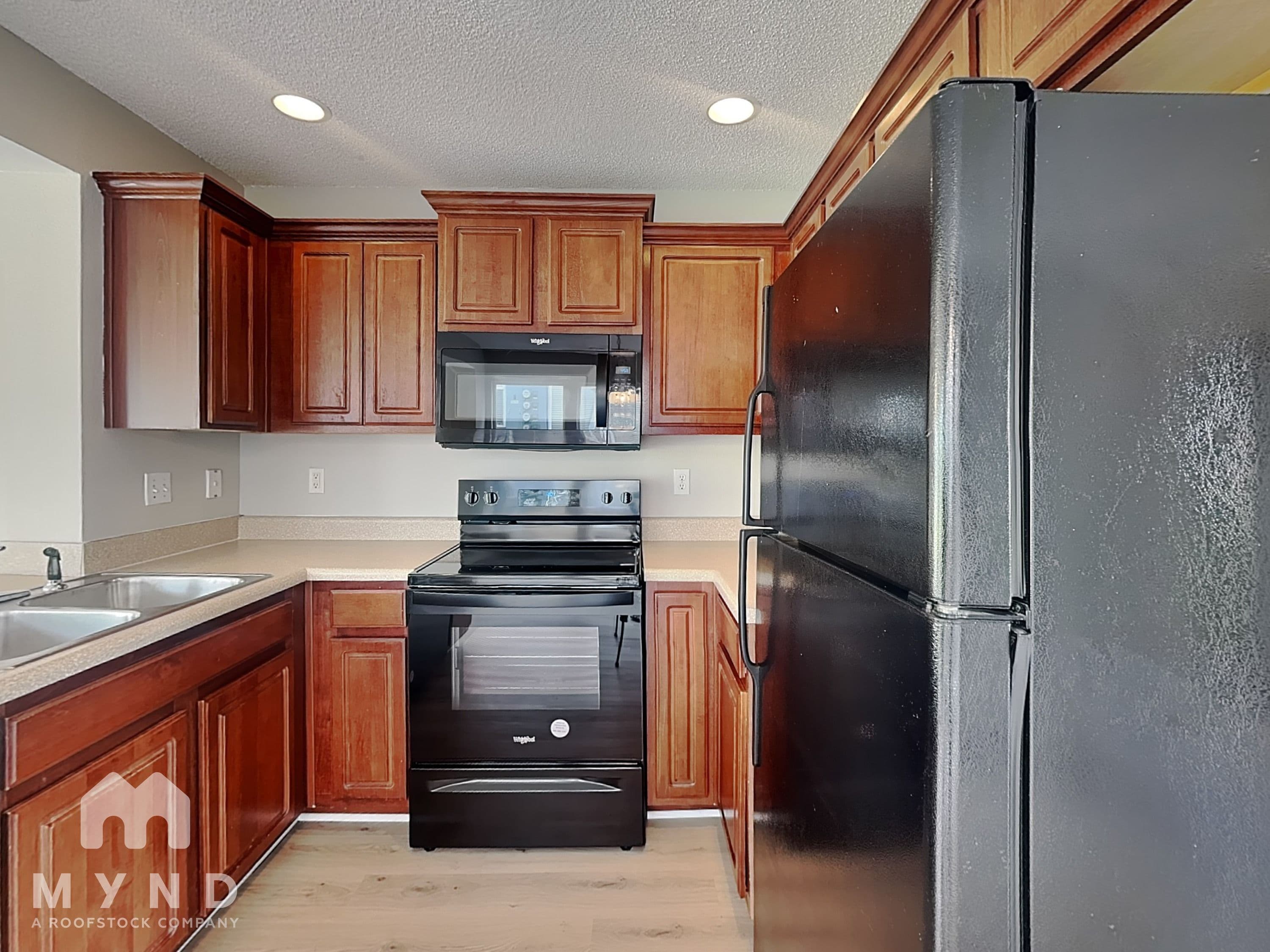MYND — 3 Bedroom(s) and 2.5 Bathroom(s) - Photo 5