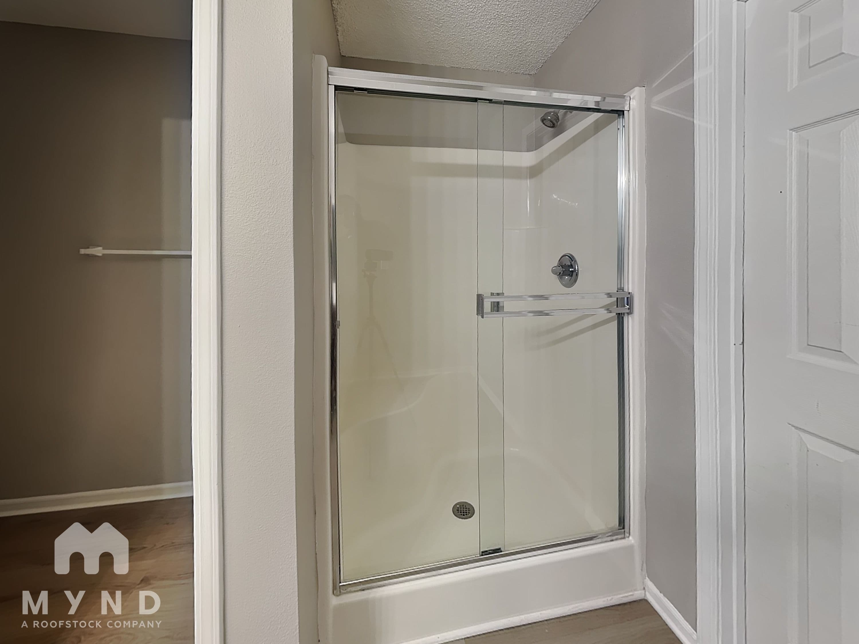 MYND — 3 Bedroom(s) and 2.5 Bathroom(s) - Photo 12