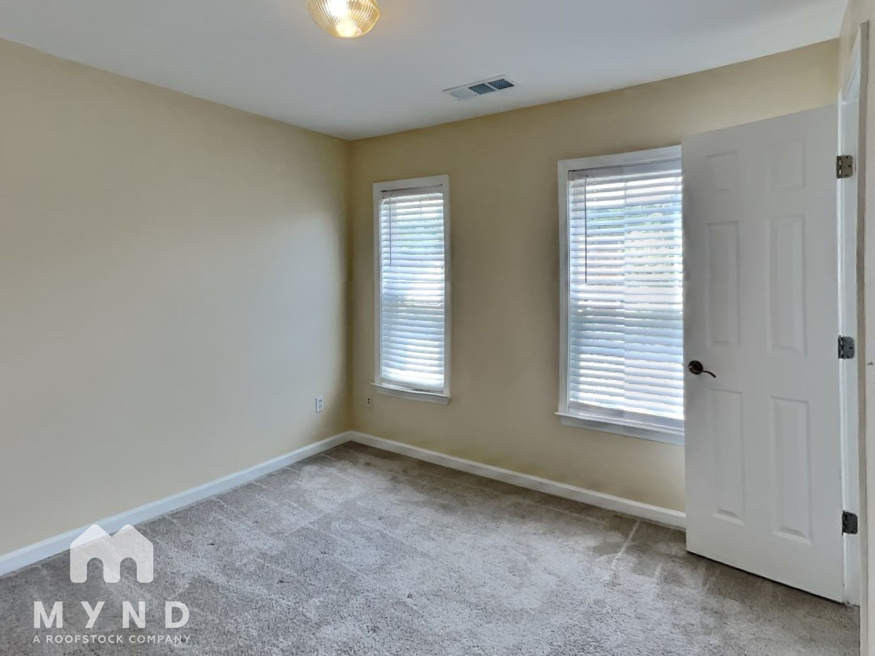 MYND — 3 Bedroom(s) and 3.5 Bathroom(s) - Photo 12