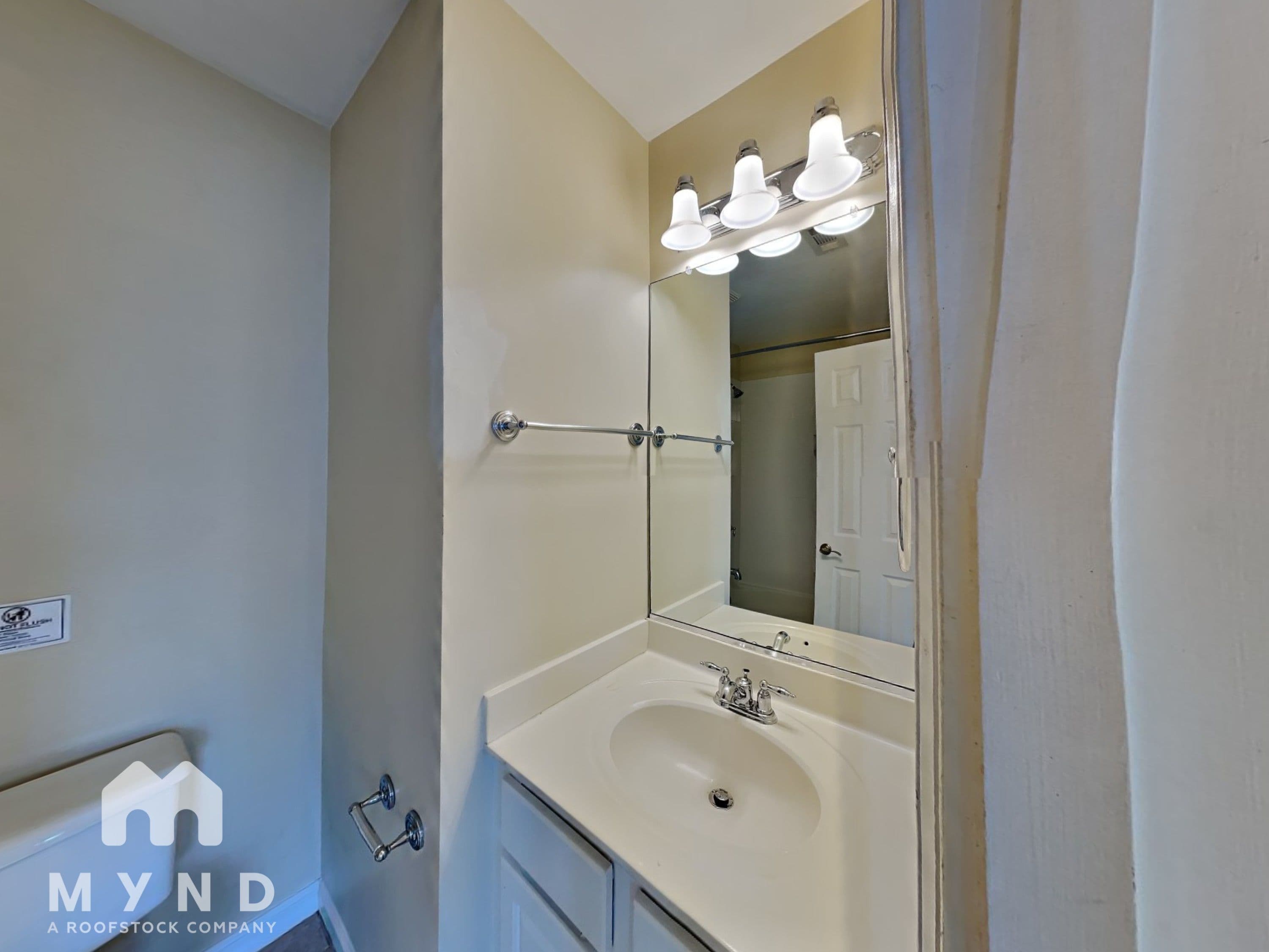 MYND — 3 Bedroom(s) and 3.5 Bathroom(s) - Photo 14