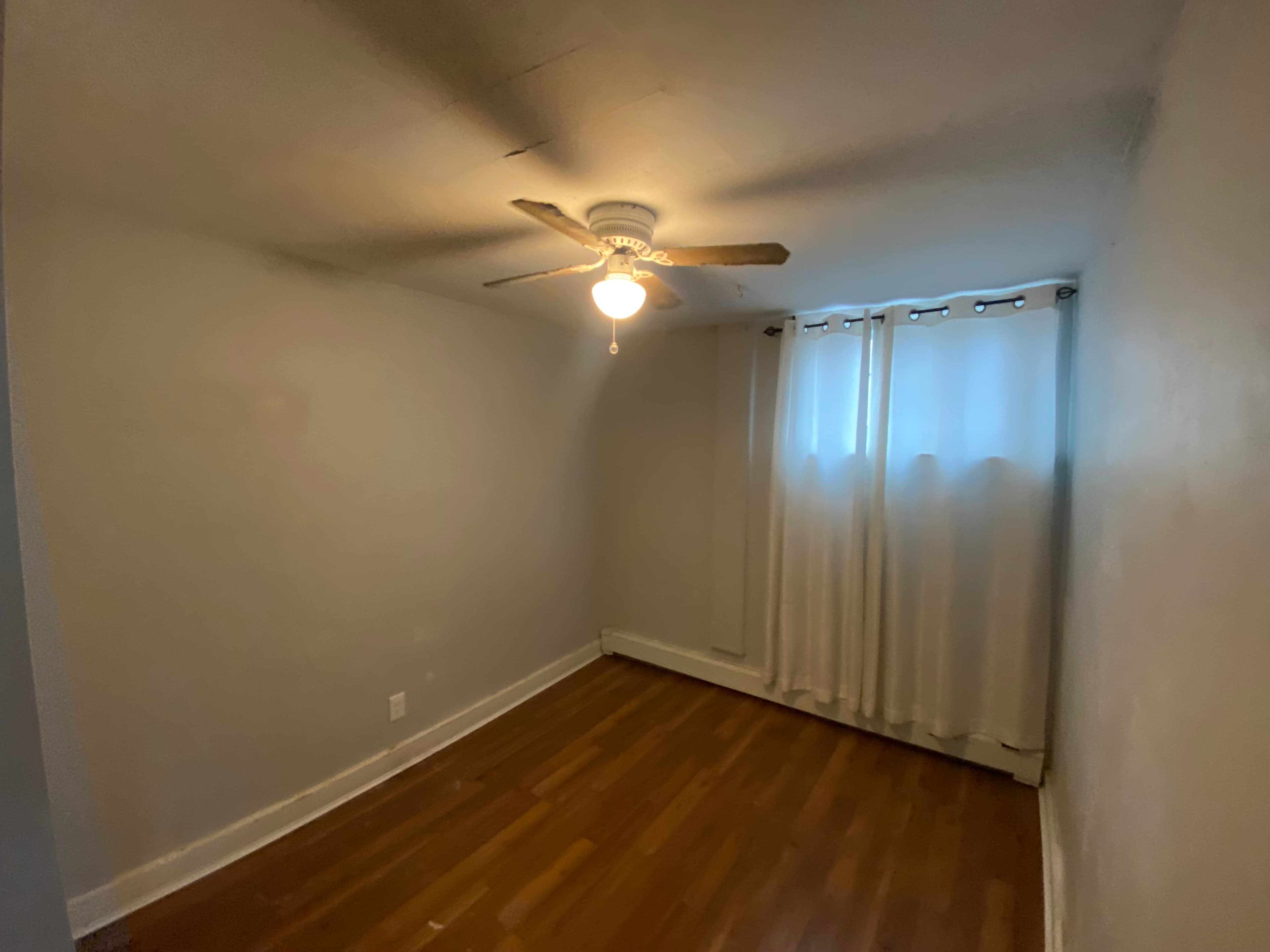Axon Property Management - Photo 7