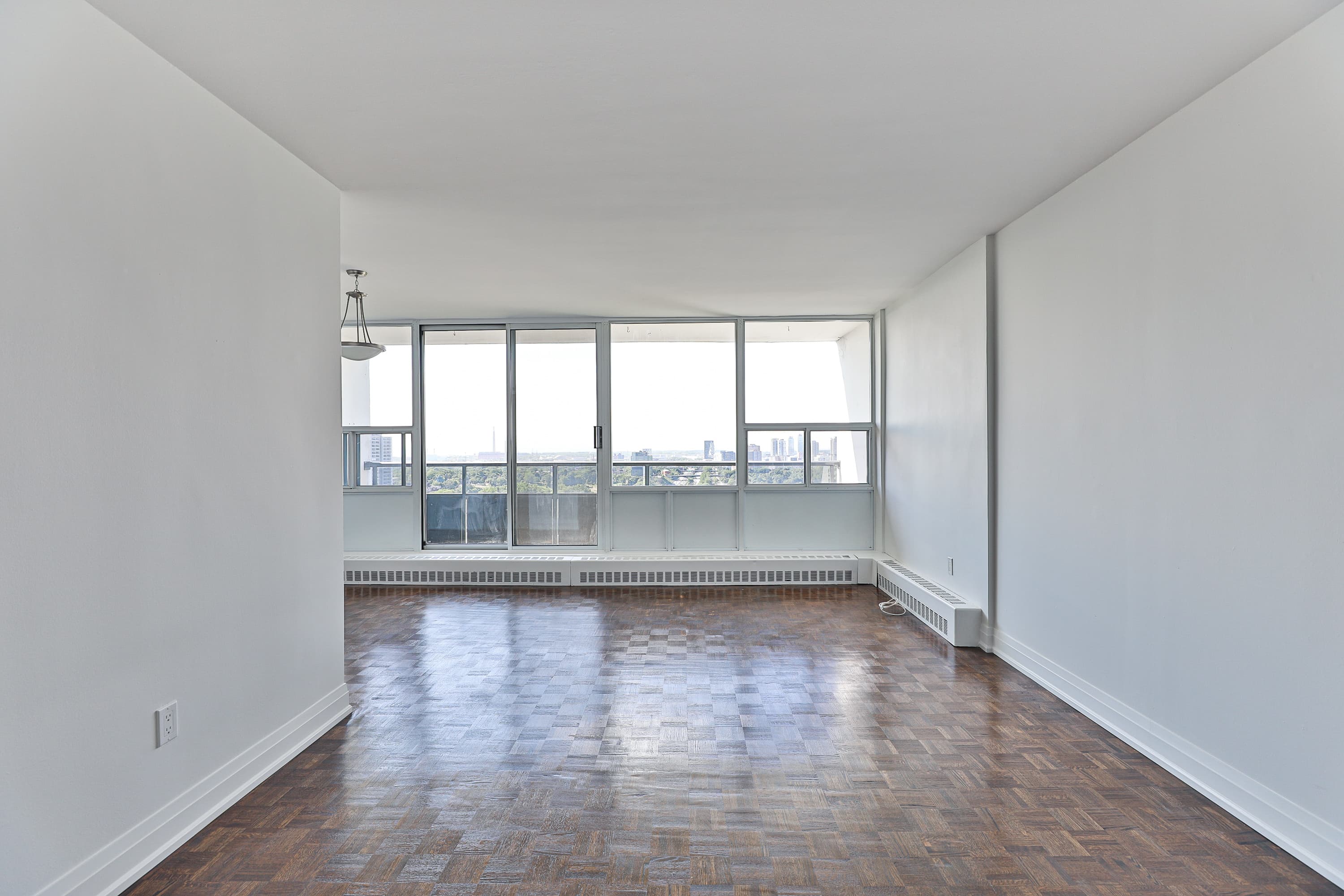 Westdale Properties — JR-1 Bed - Photo 18